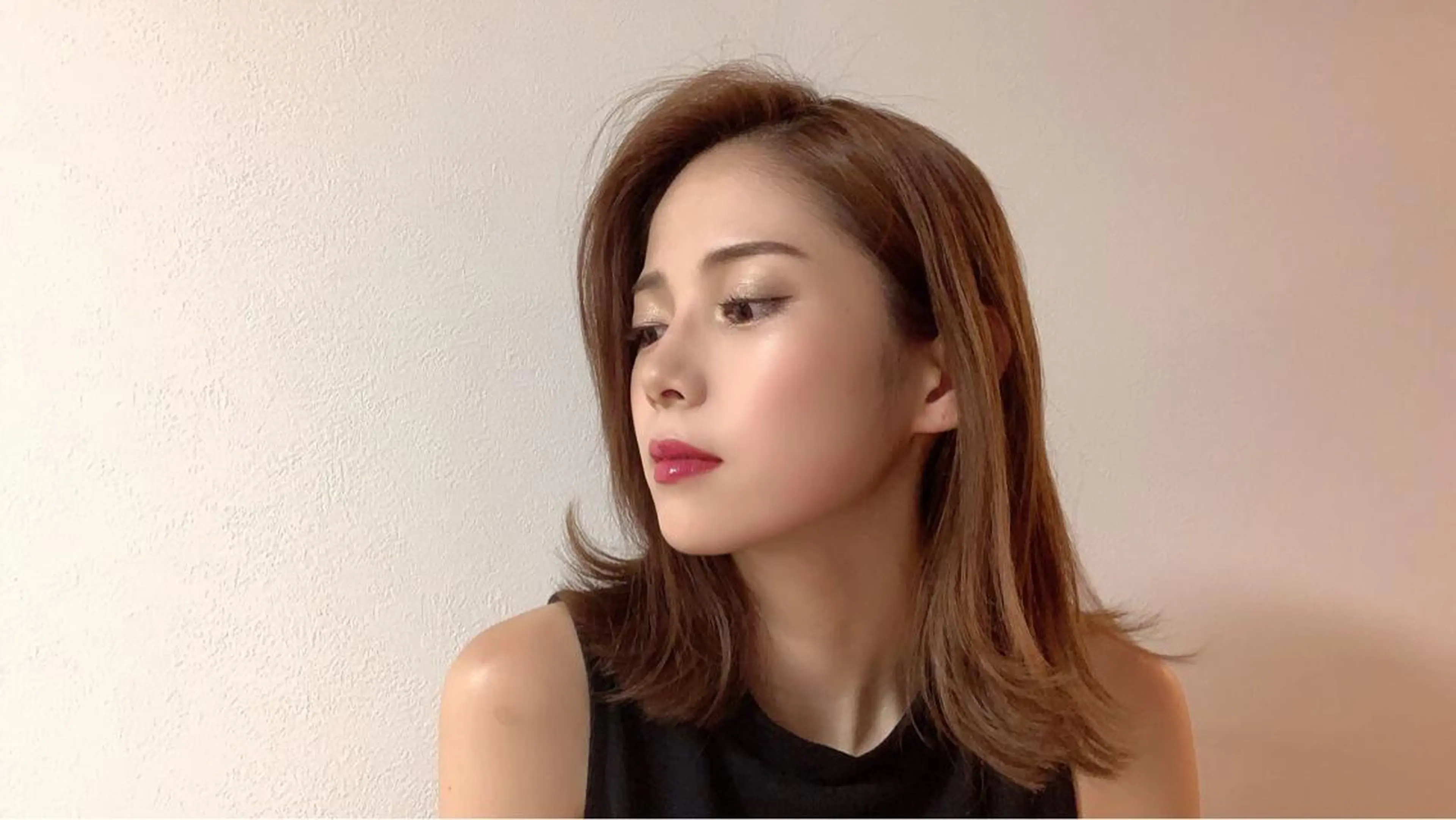 ミディアム ミディアムパーマ 外国人風カラー ハイライト レイヤーカット 縮毛矯正 ショート職人 美容師【KENTA】のヘアスタイル