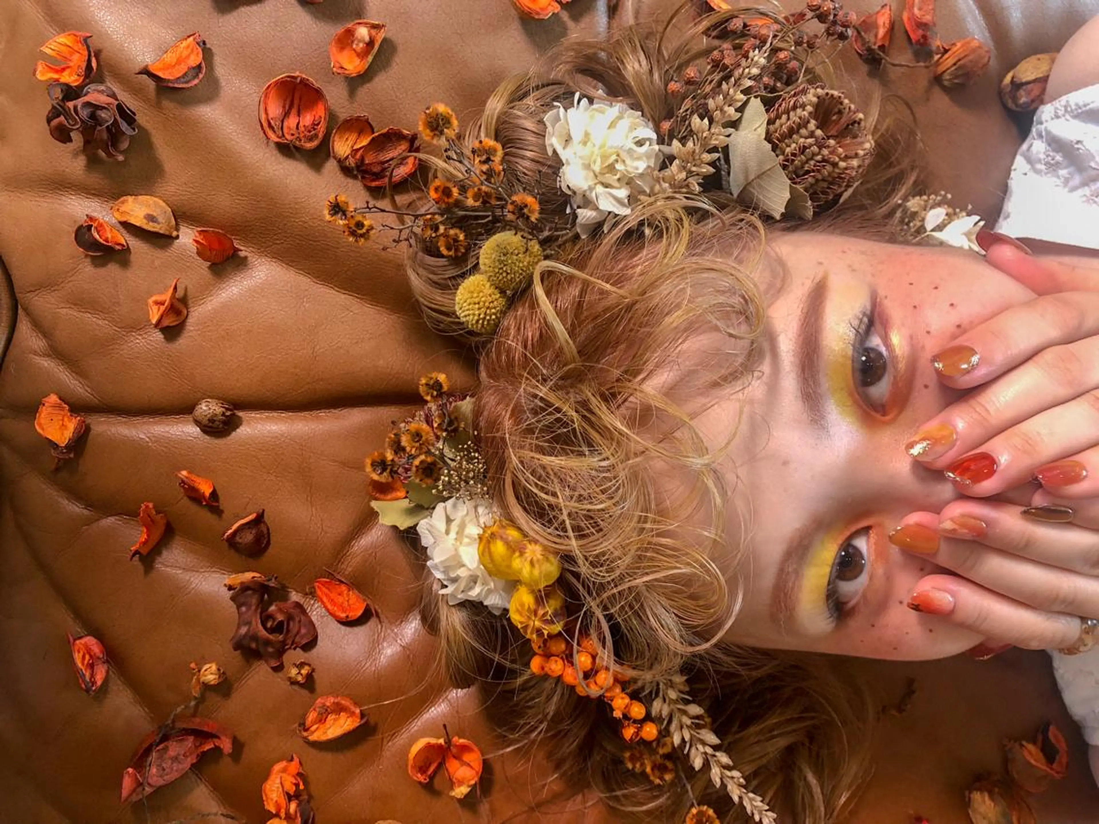 セミロング カラー ヘアアレンジ ネイル 佐藤 美聡のヘアスタイル