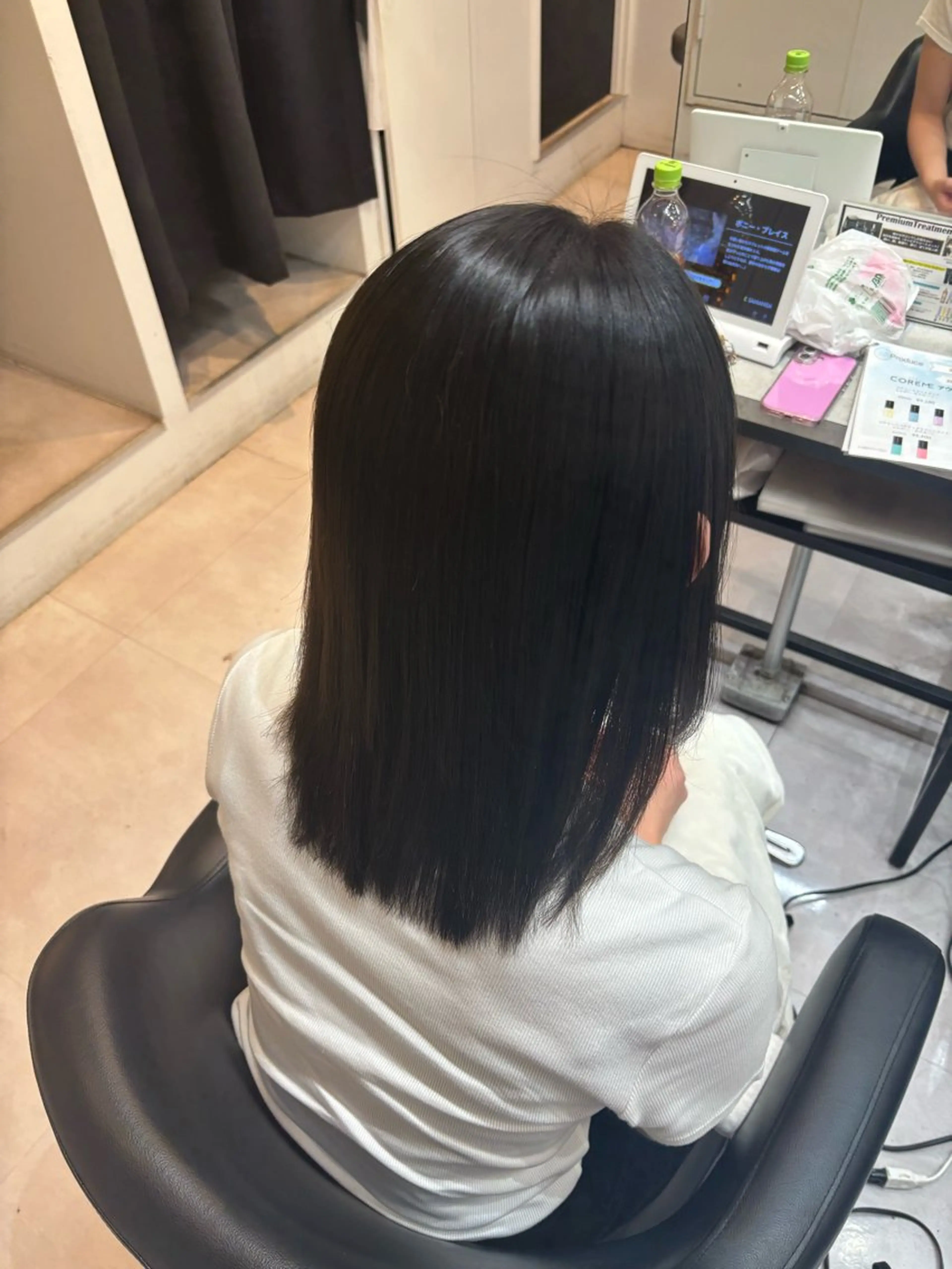 ミディアム カラー 黒髪 ヘアカラー 🌙髪質改善カラー Momoka🦋のヘアスタイル