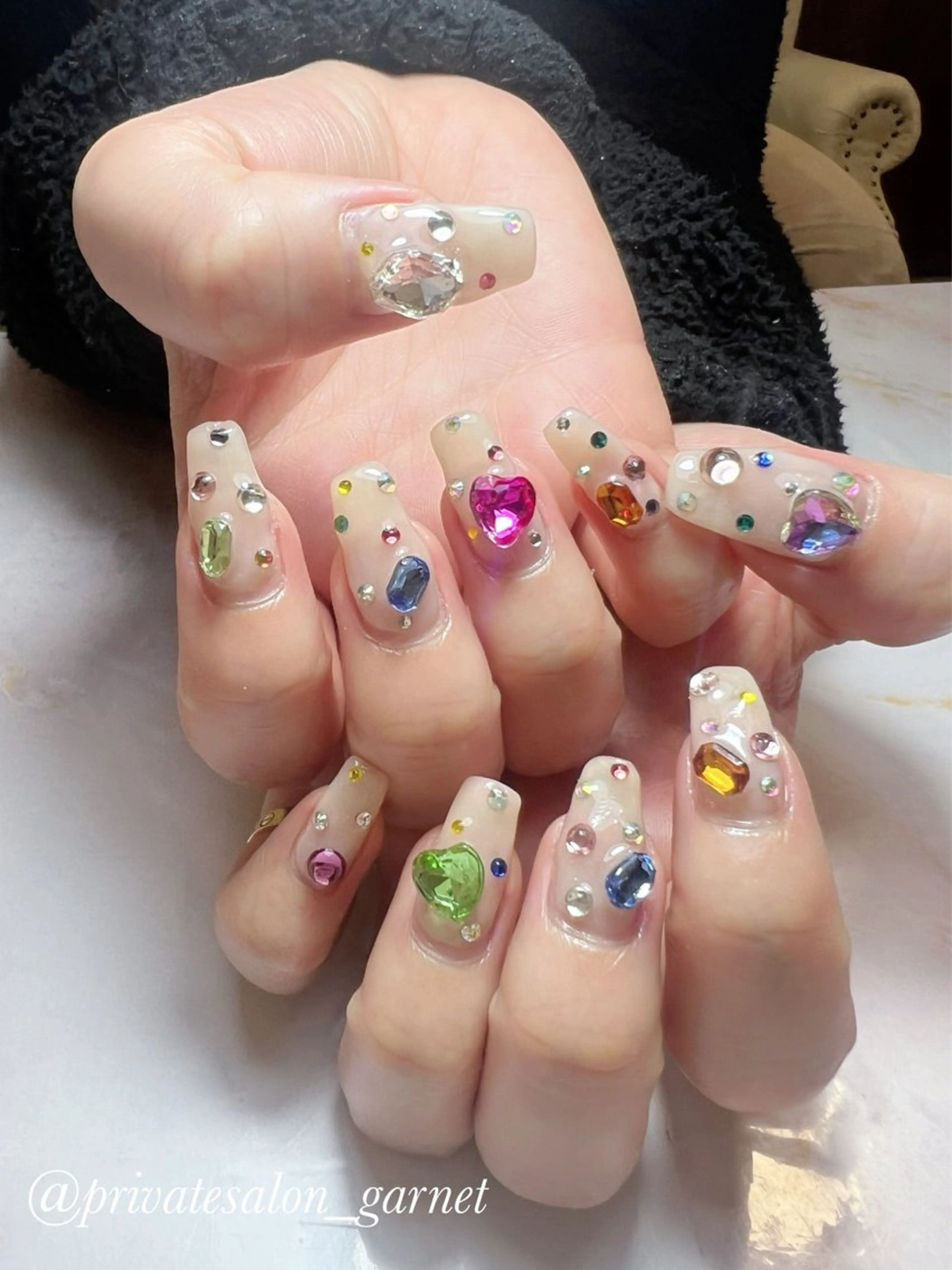 ネイル キラキラネイル Garnet nailのネイルデザイン