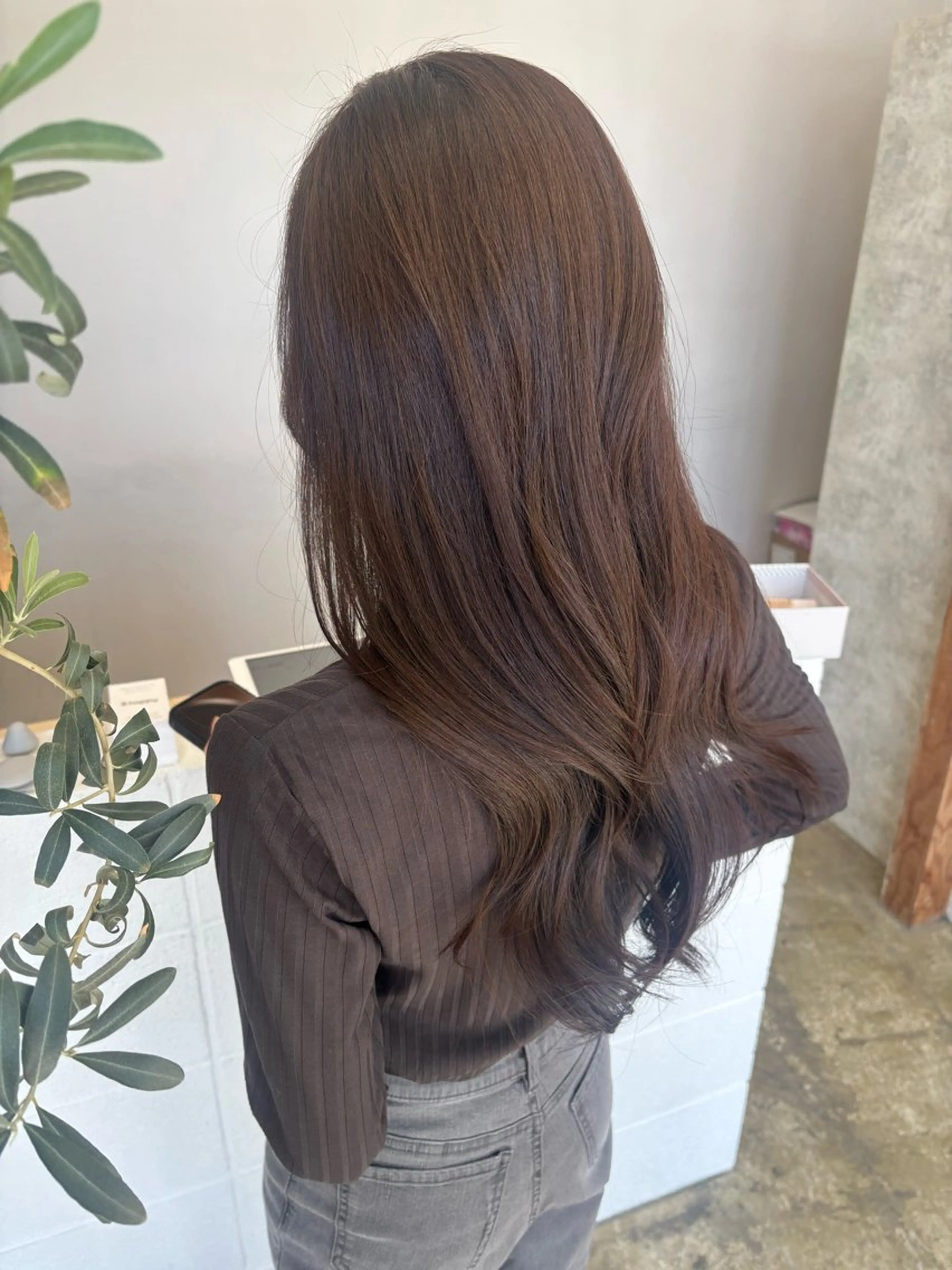 カラー パーマ ヤマグチ ユキナのヘアスタイル