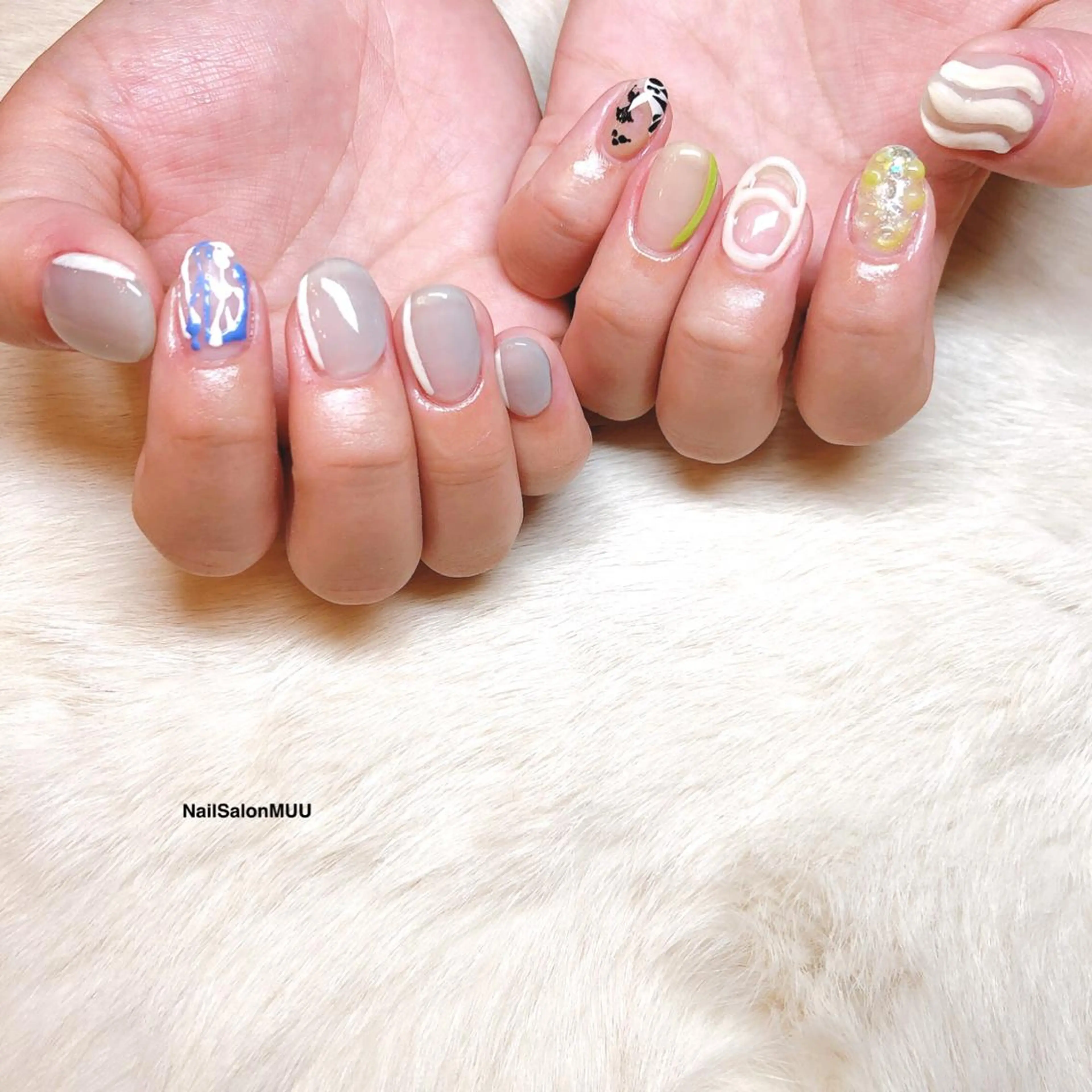ネイル アートネイル ブルー 持ち込み ニュアンスネイル ピスタチオネイル ハンドネイル 松村 みおのネイルデザイン