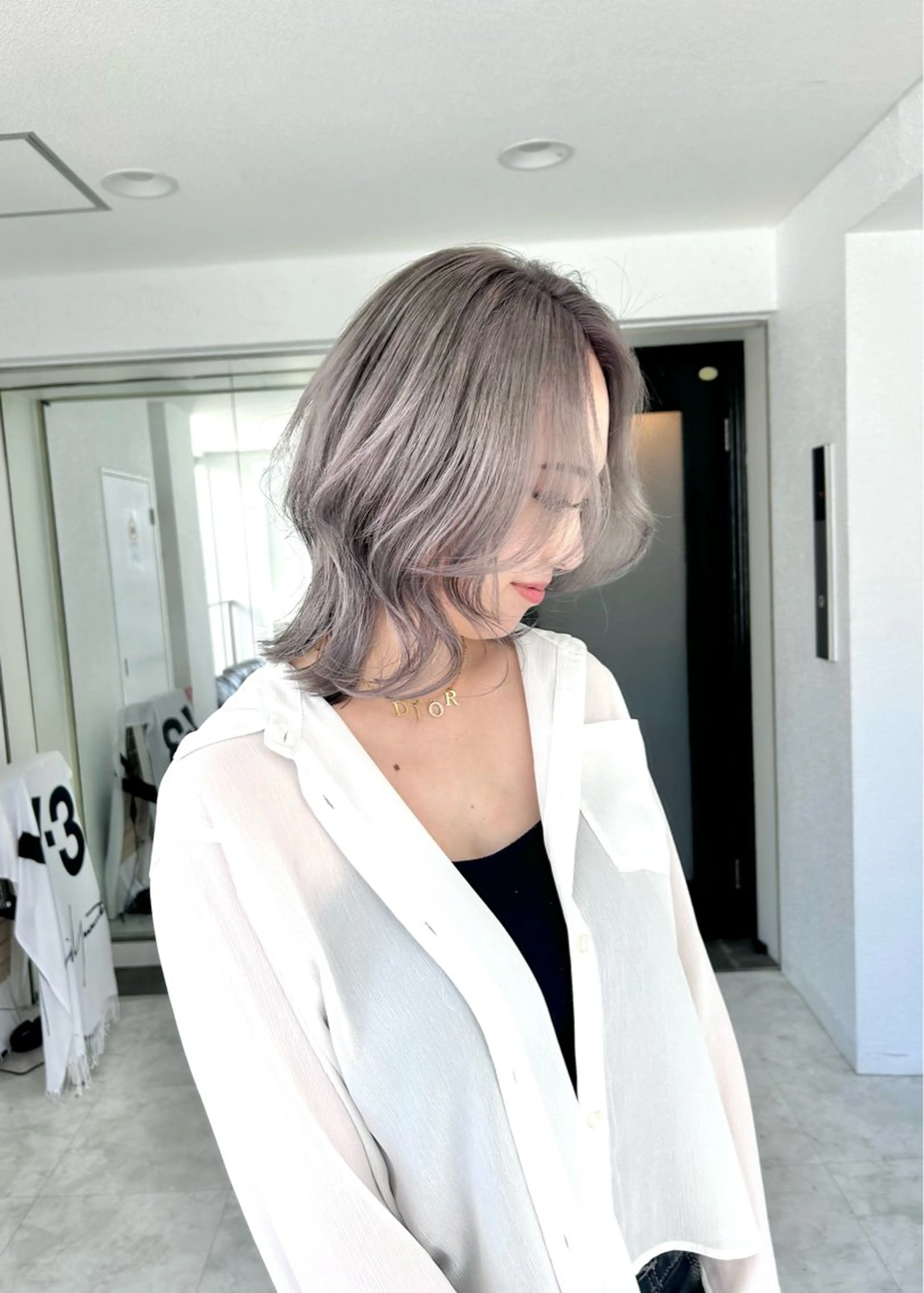 ショート カラー アッシュ シルバー シルバーアッシュ ボブ ヘアカラー ハイトーンボブ /tasukuのヘアスタイル