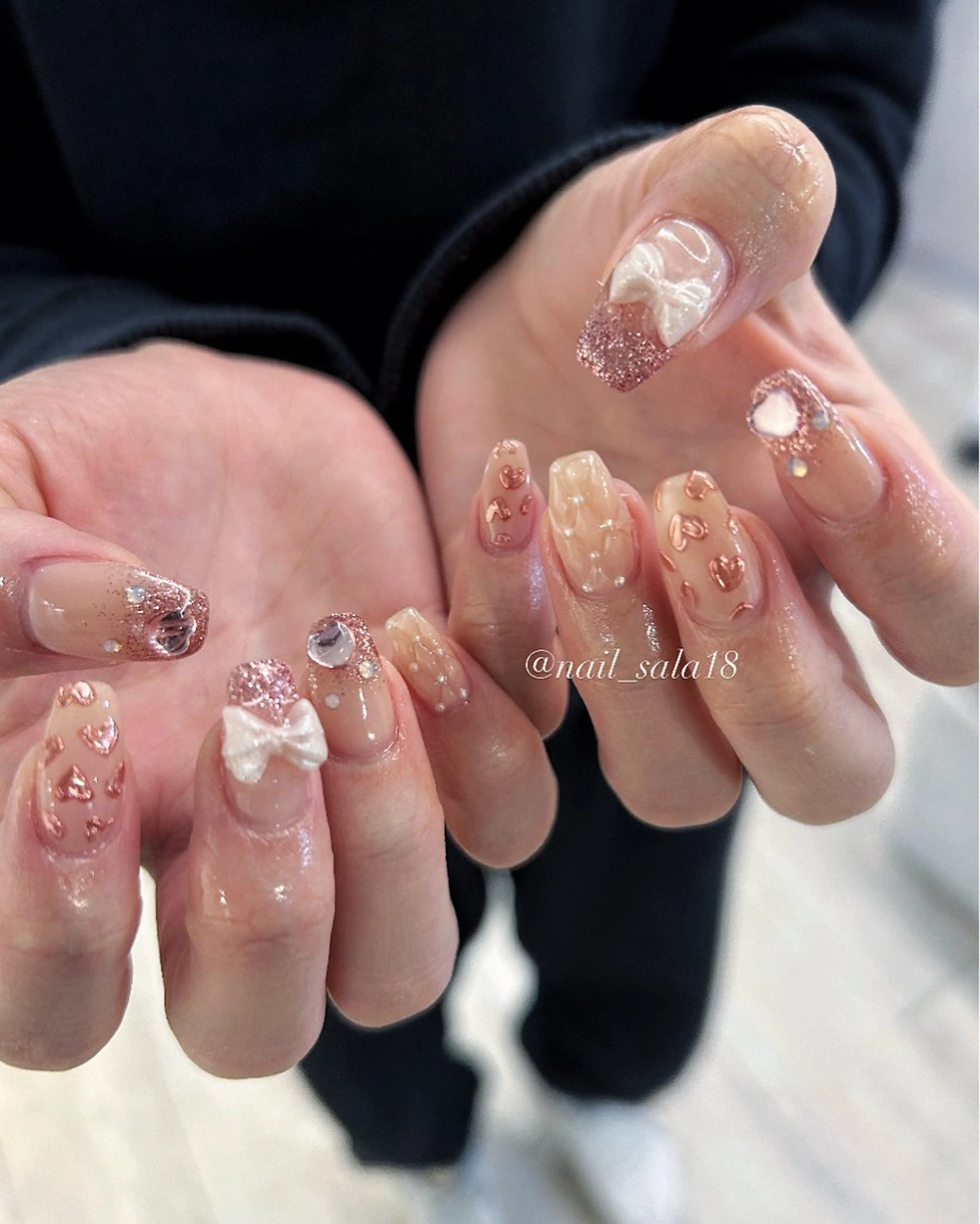 ネイル ハンドネイル 齋藤 沙羅のネイルデザイン