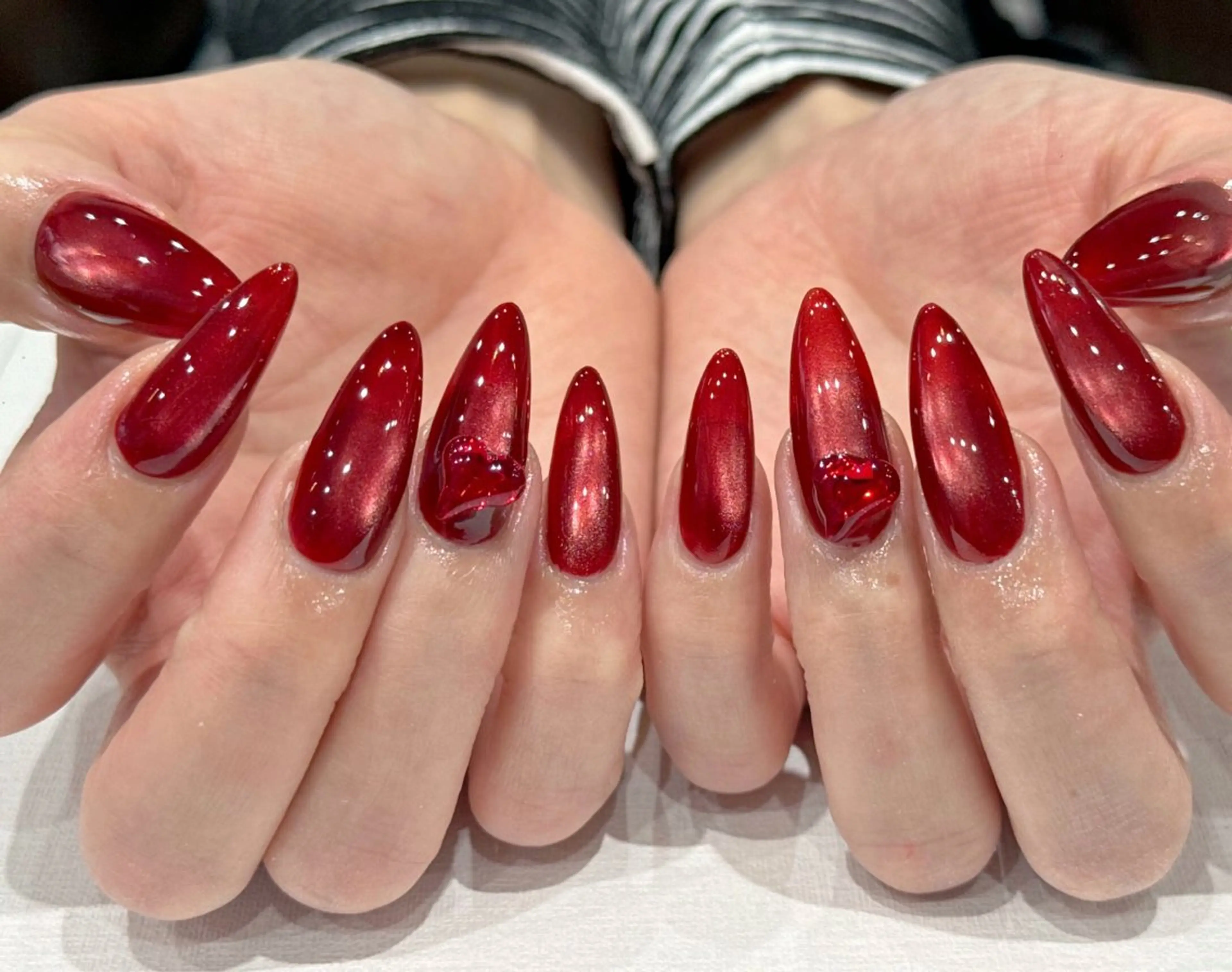 ネイル オーロラネイル ブルー チークネイル フットネイル フレンチネイル ハンドネイル REI レイのネイルデザイン