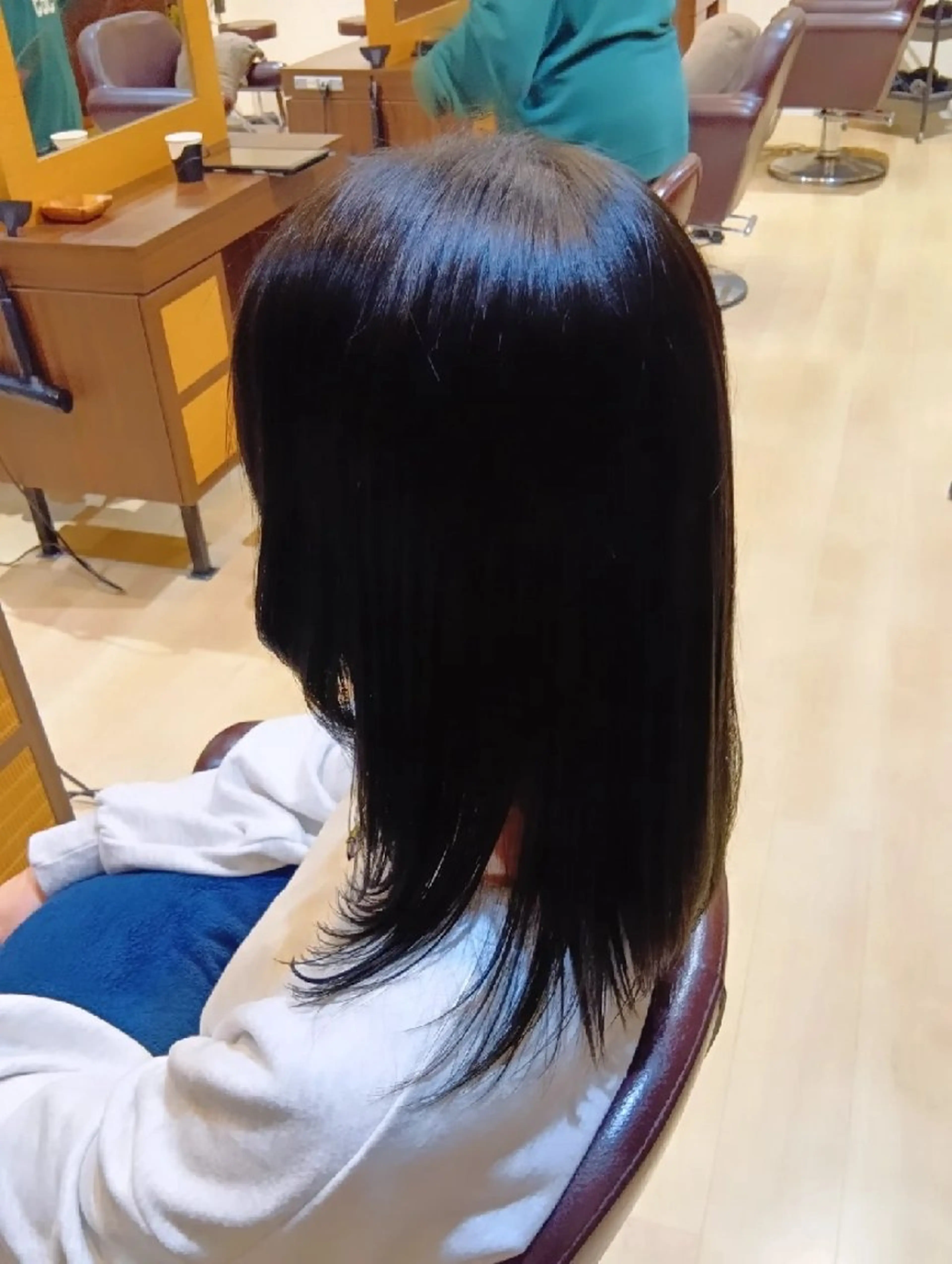 ロング カラー 顔まわりレイヤー 顔周りカット レイヤーカット 縮毛矯正 カット ヘアカラー トリートメント 小林暢🌟Orque 髪質改善サロン🌙のヘアスタイル