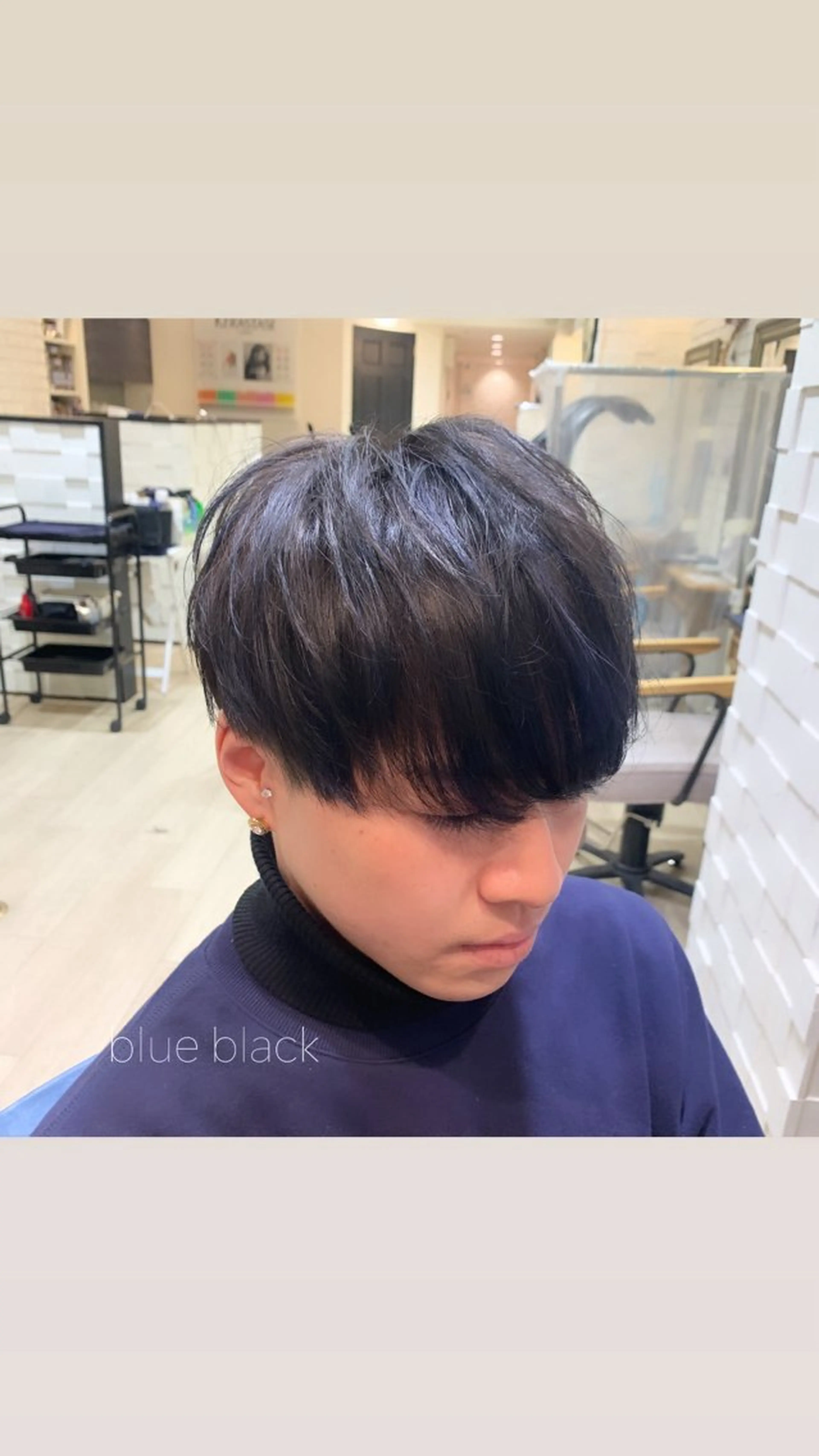 ショート カラー メンズ メンズハイライト マッシュ 黒髪 ブルーカラー ブルーブラック 似合わせカット得意 💛RENA💛のヘアスタイル