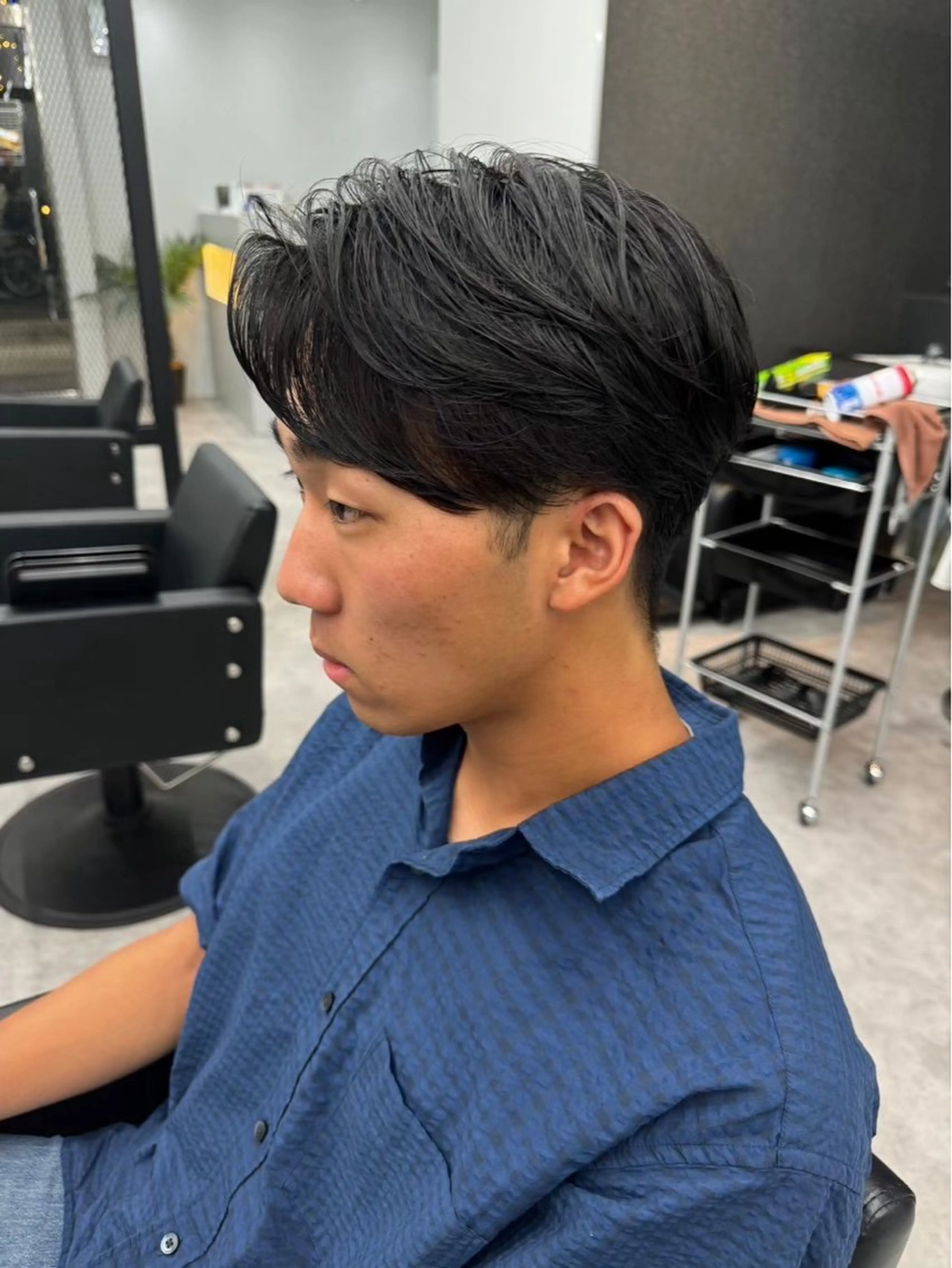 ショート メンズ センターパート 鈴木 メンズ北千住のヘアスタイル