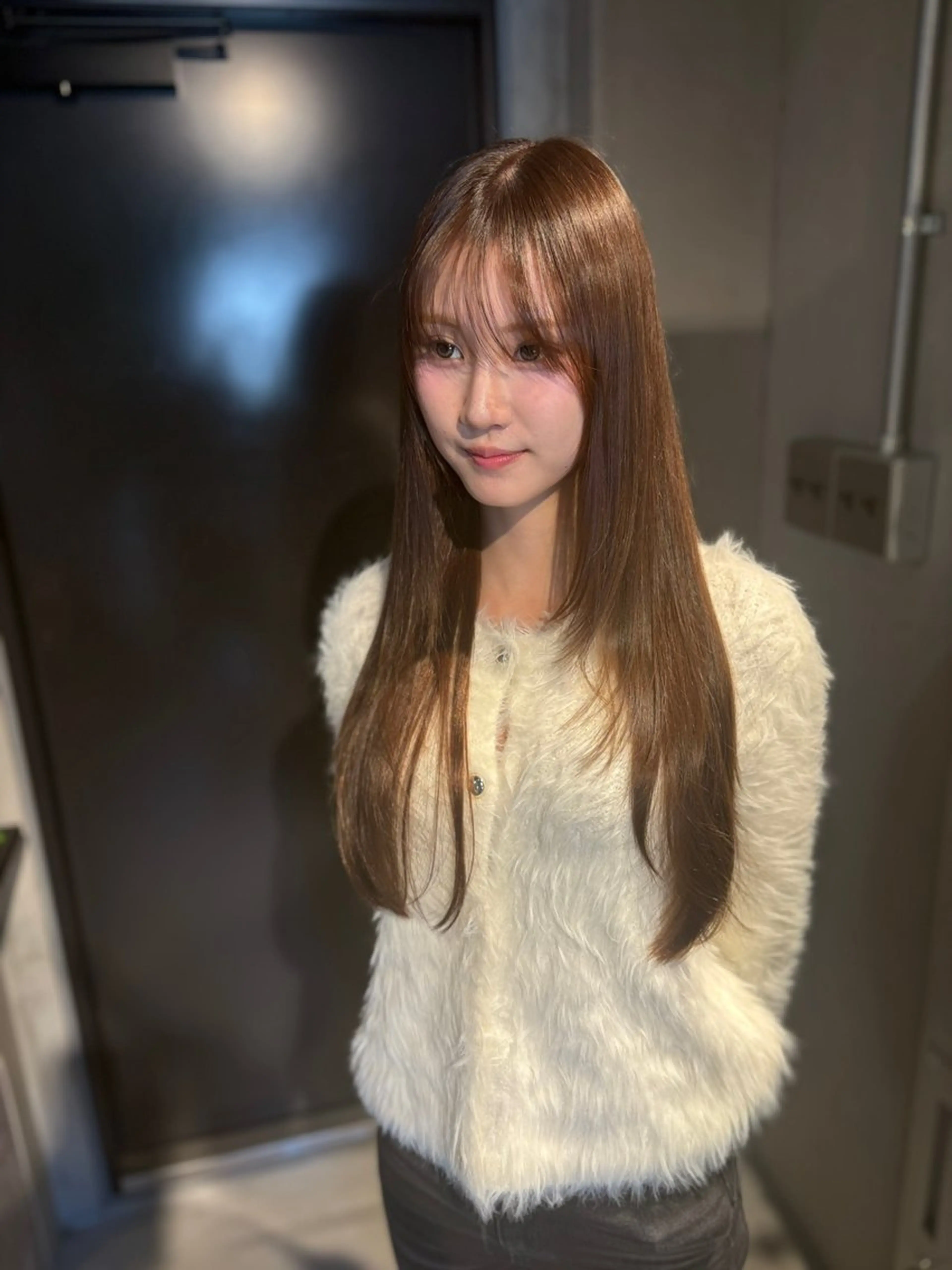 ロング カラー ヘアアレンジ ヘアカラー 垢抜け透明感カラー 指名No.1shunのヘアスタイル