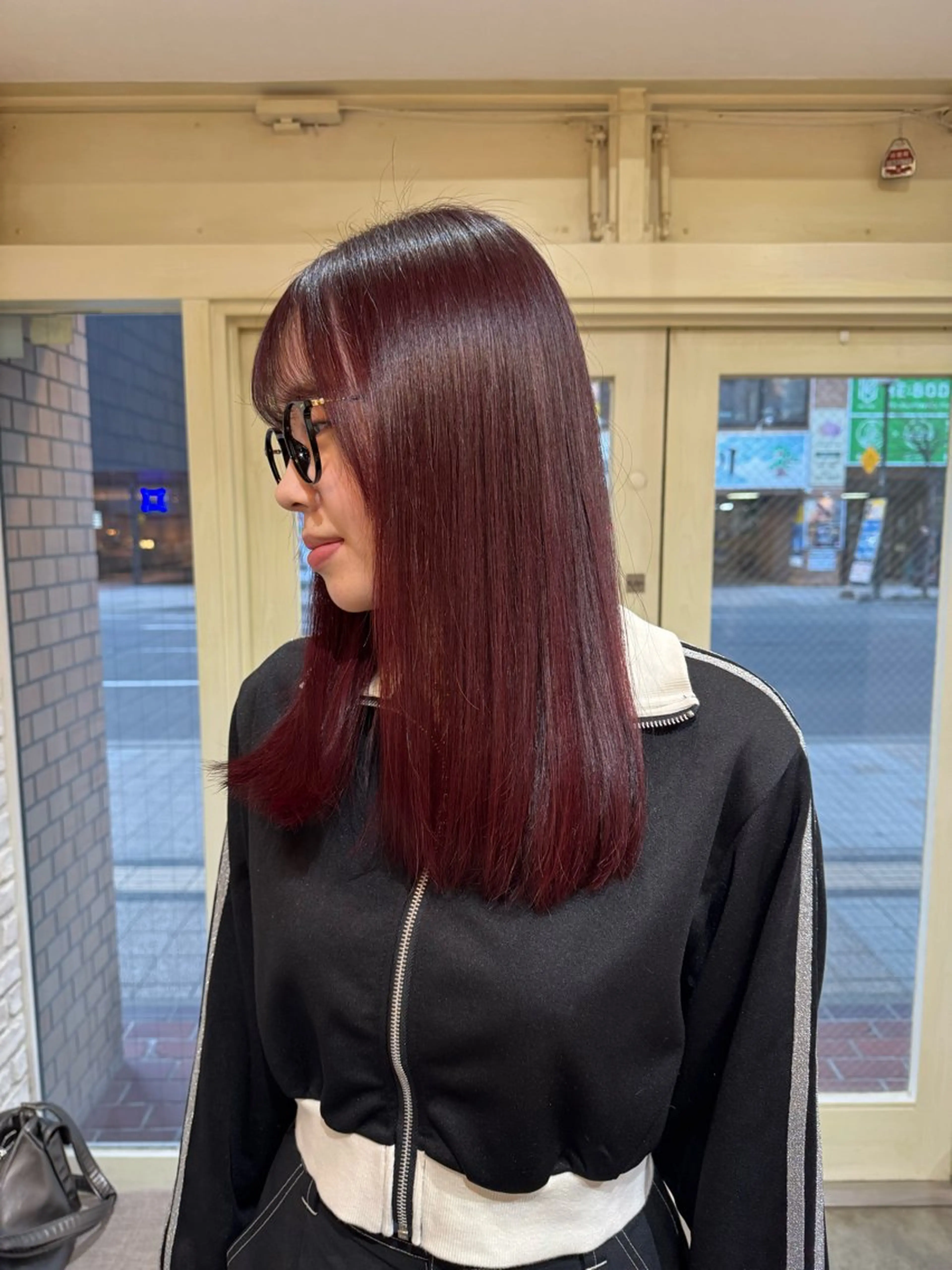 セミロング カラー ヘアカラー トリートメント 阿部  ことみ /パーマモデルのヘアスタイル