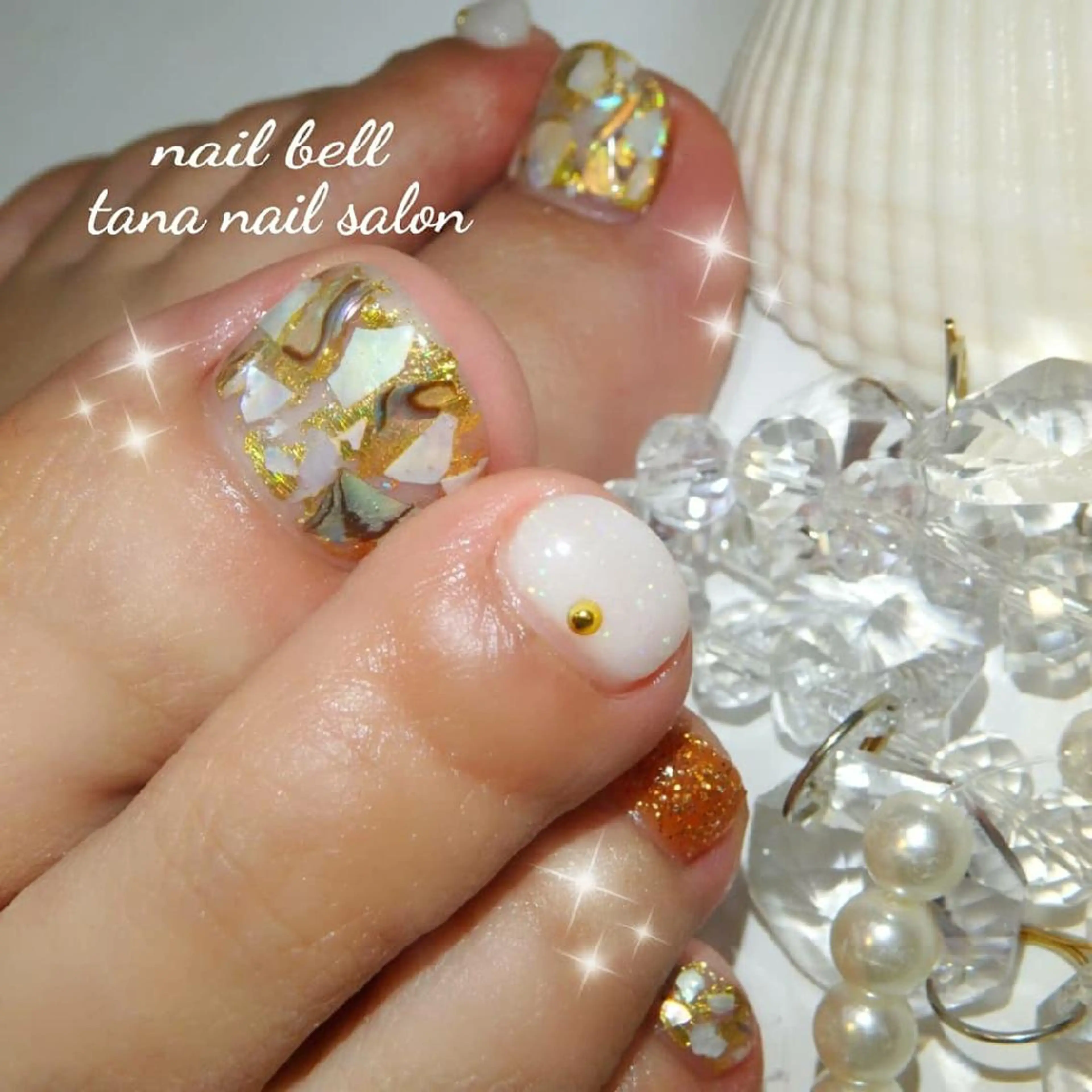 ネイル アートネイル カジュアル クリアネイル ジェルネイル ゴールド さいとう りなのネイルデザイン