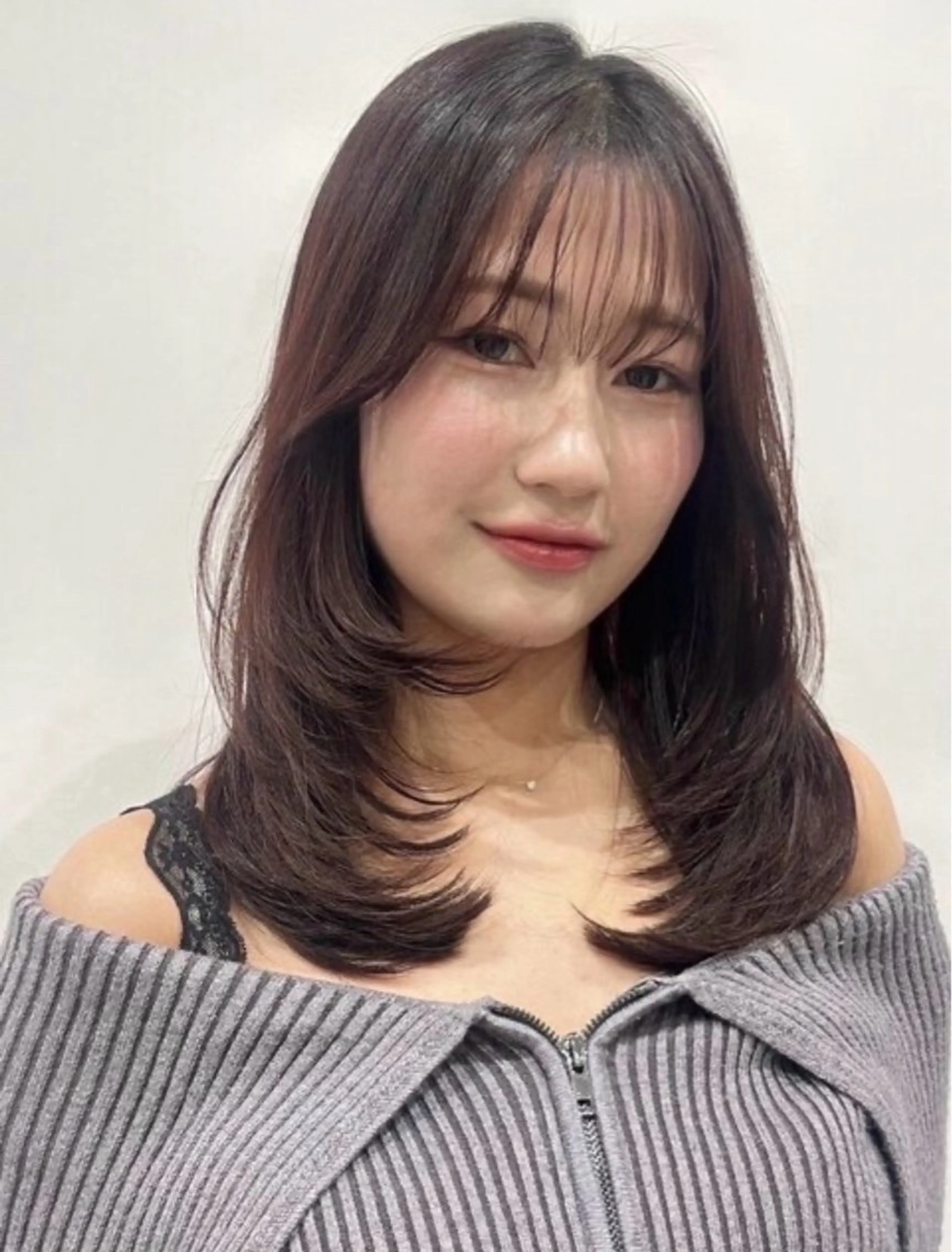 セミロング カラー カット ヘアカラー トリートメント レイヤー/透明感 /髪質改善/ほのかのヘアスタイル