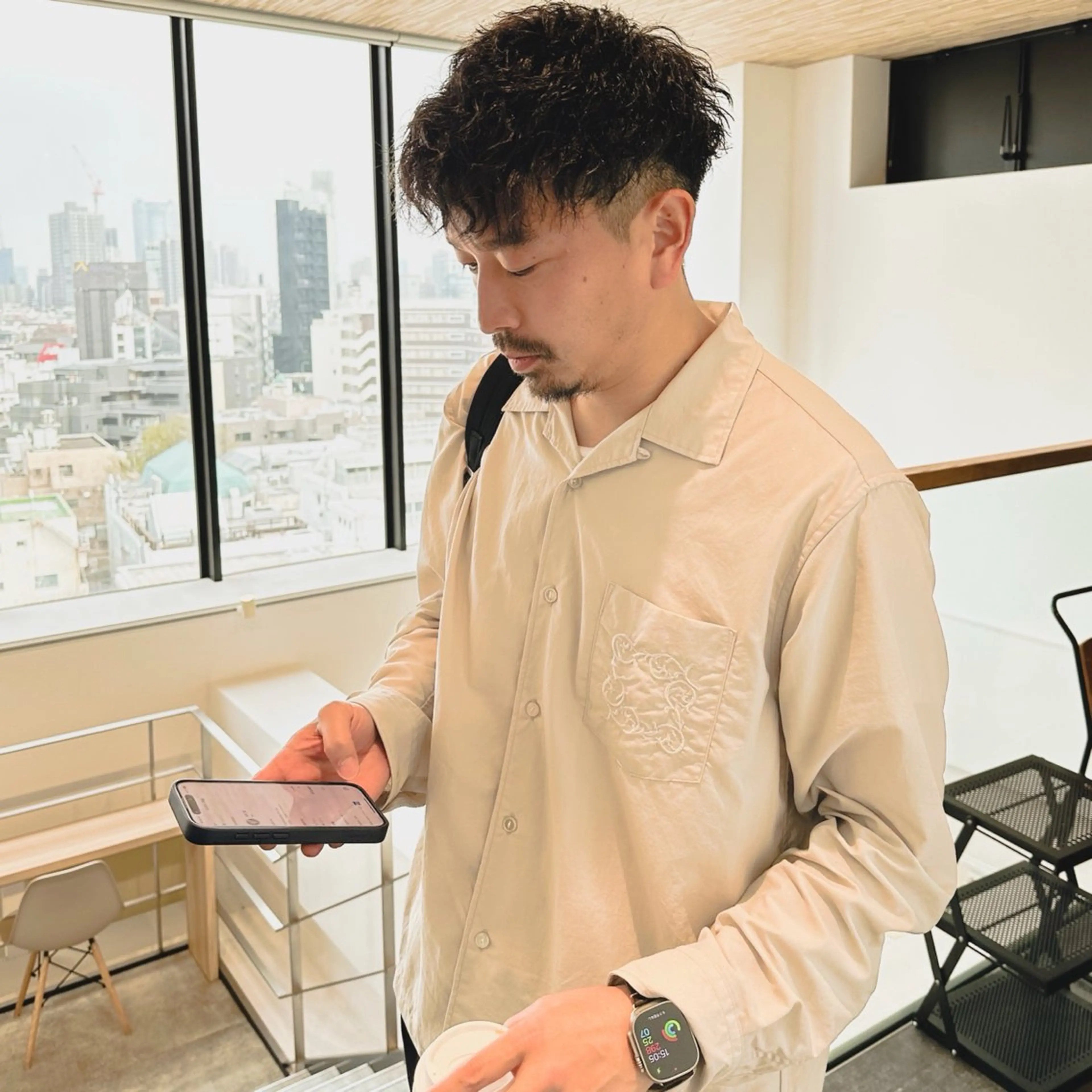 ショート パーマ メンズ メンズパーマ ツイストスパイラルパーマ スパイラルパーマ カット パーマ ヘアセット 原宿↔︎浦和　美容師 折笠　亮のヘアスタイル