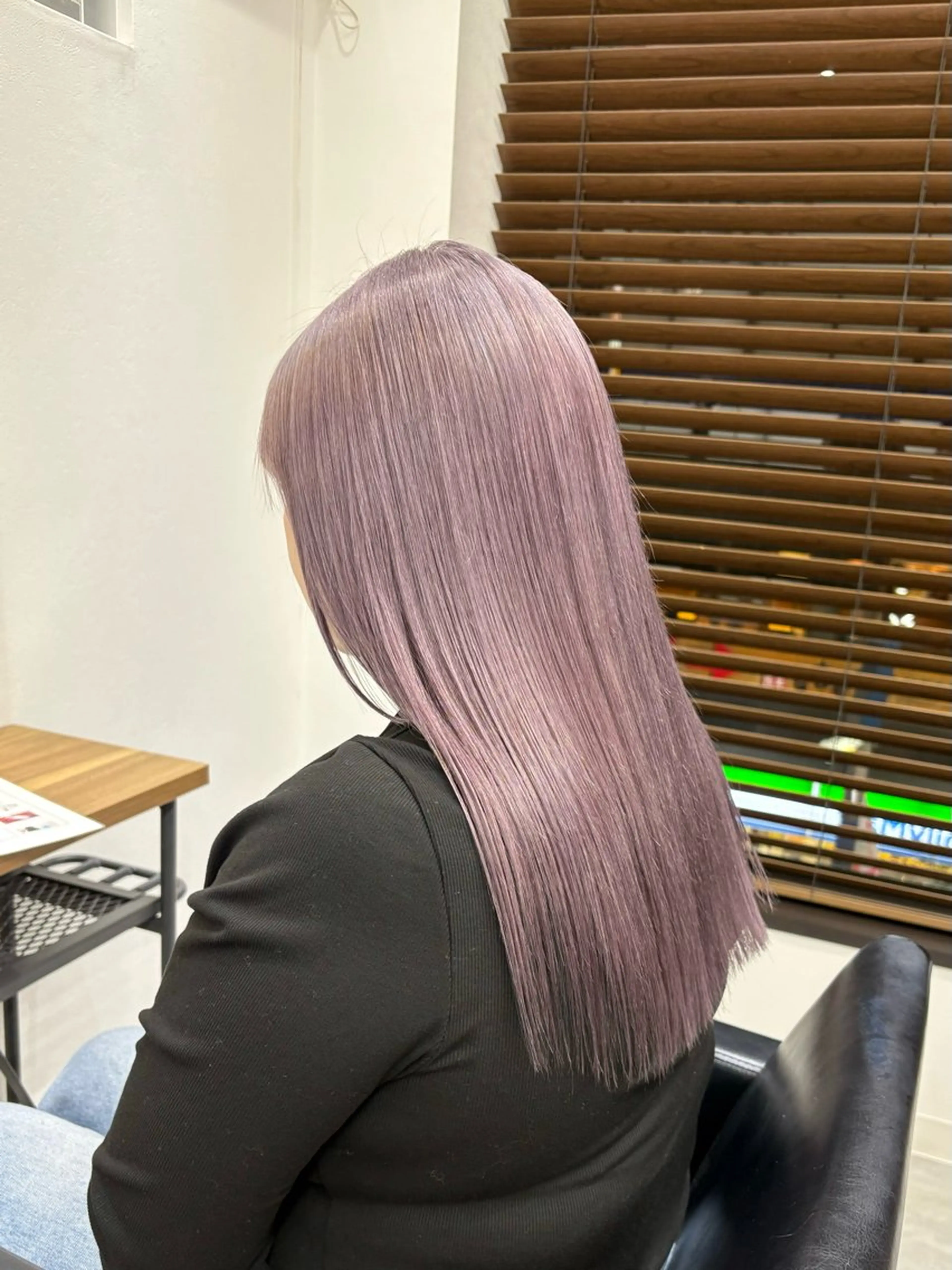 ロング カラー ブリーチ パープルカラー ヘアカラー トリートメント ENA💗NEXT /ハイトーンエクステのヘアスタイル