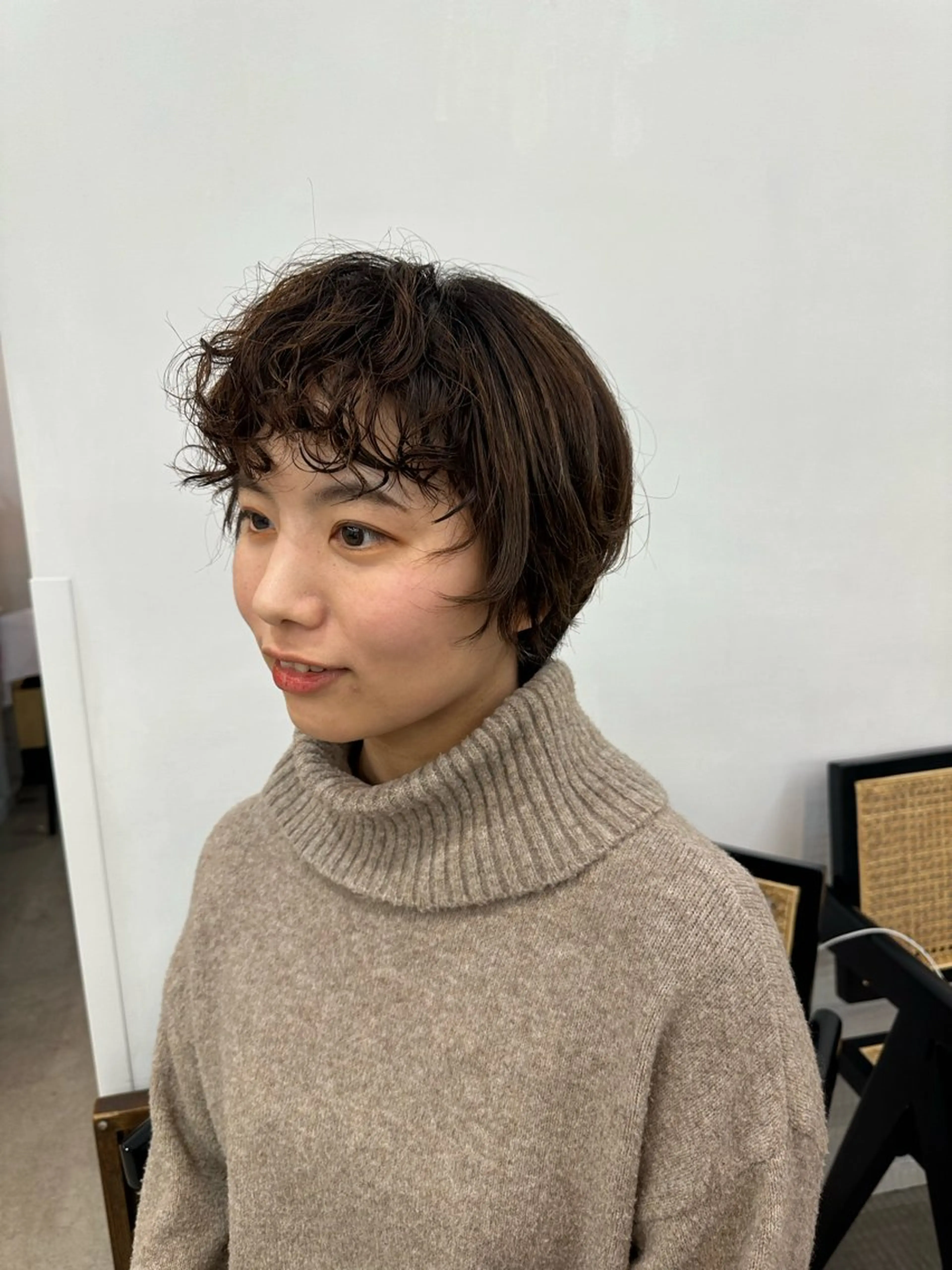 ショート パーマ さとう あやかのヘアスタイル
