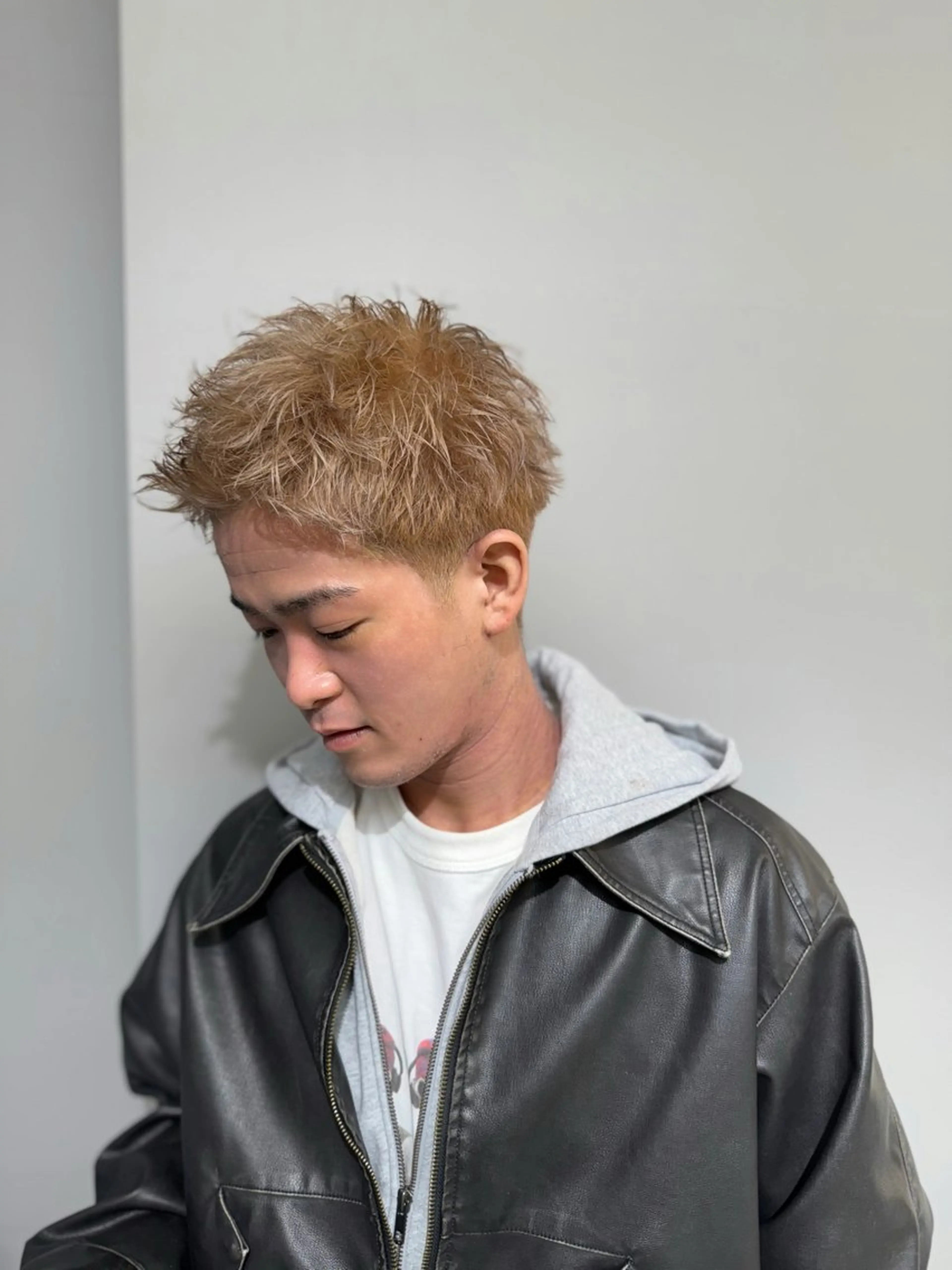 ショート ショートヘア カット ヘアカラー 川村 涼介のヘアスタイル