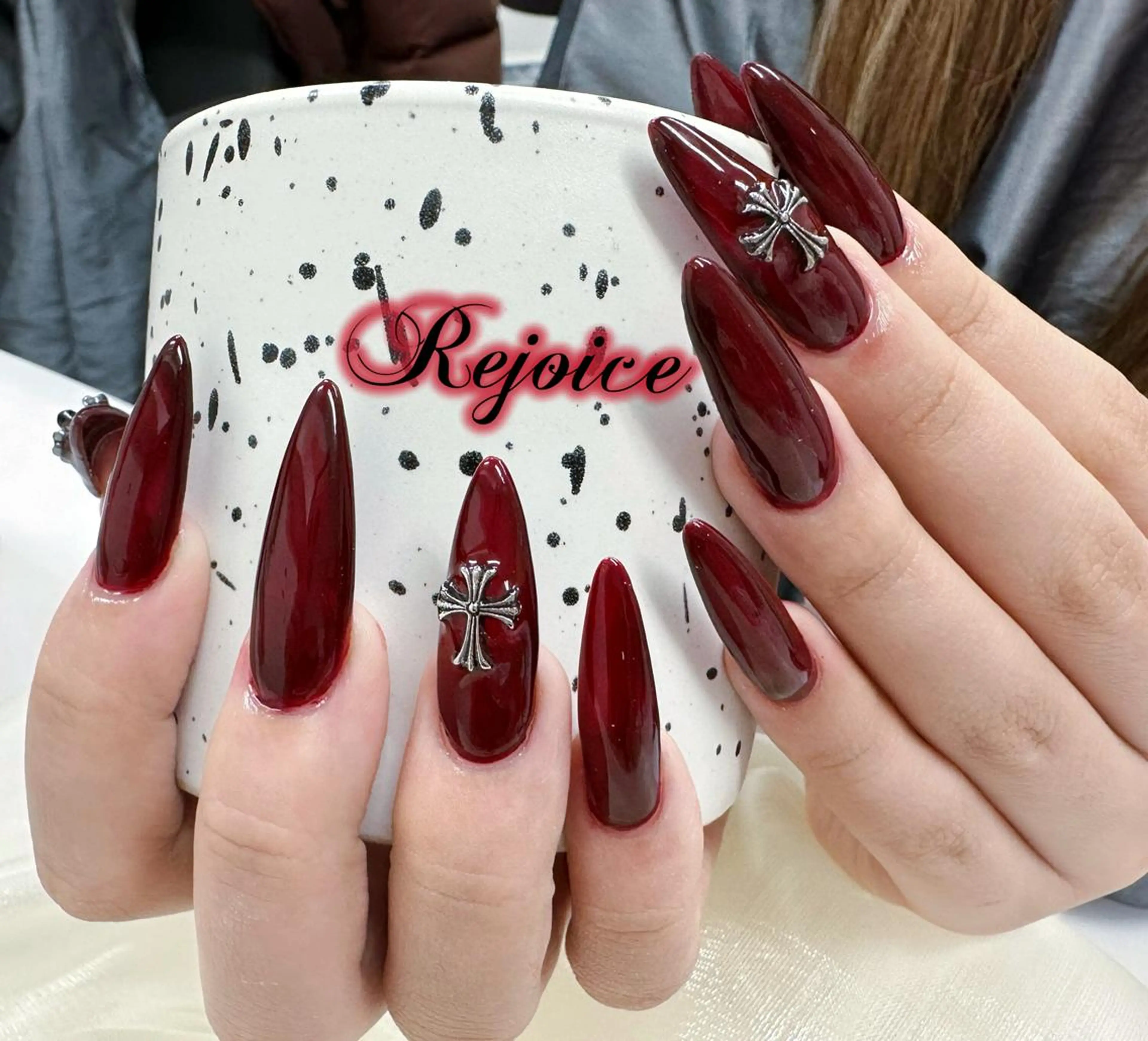 ネイル 持ち込み ハンドネイル ルイス " Nail 渋谷のネイルデザイン