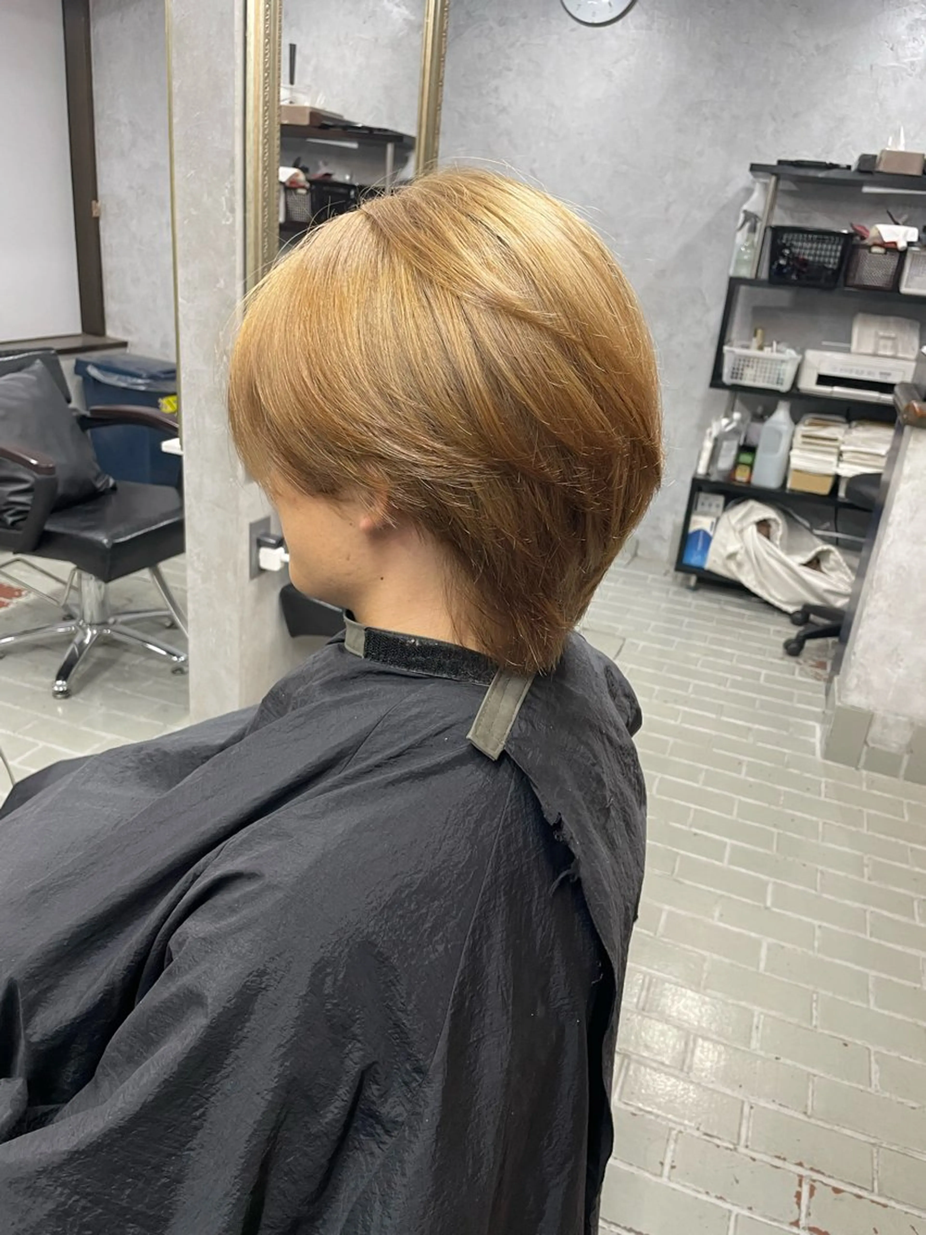 メンズ メンズブリーチ カット ヘアカラー トリートメント 艶髪/透明感カラー 山﨑俊輔のヘアスタイル