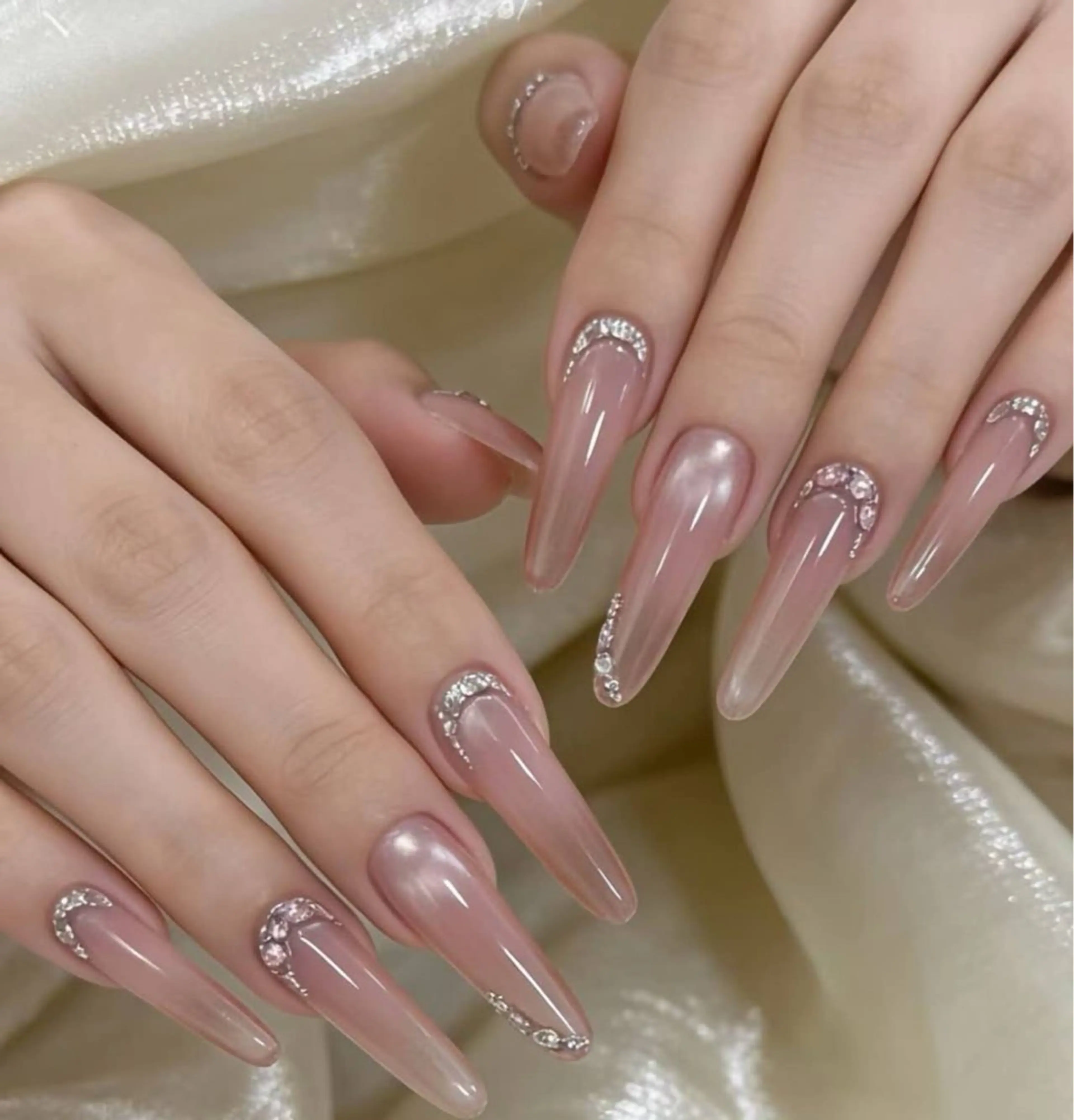 ネイル 小島 千尋のネイルデザイン