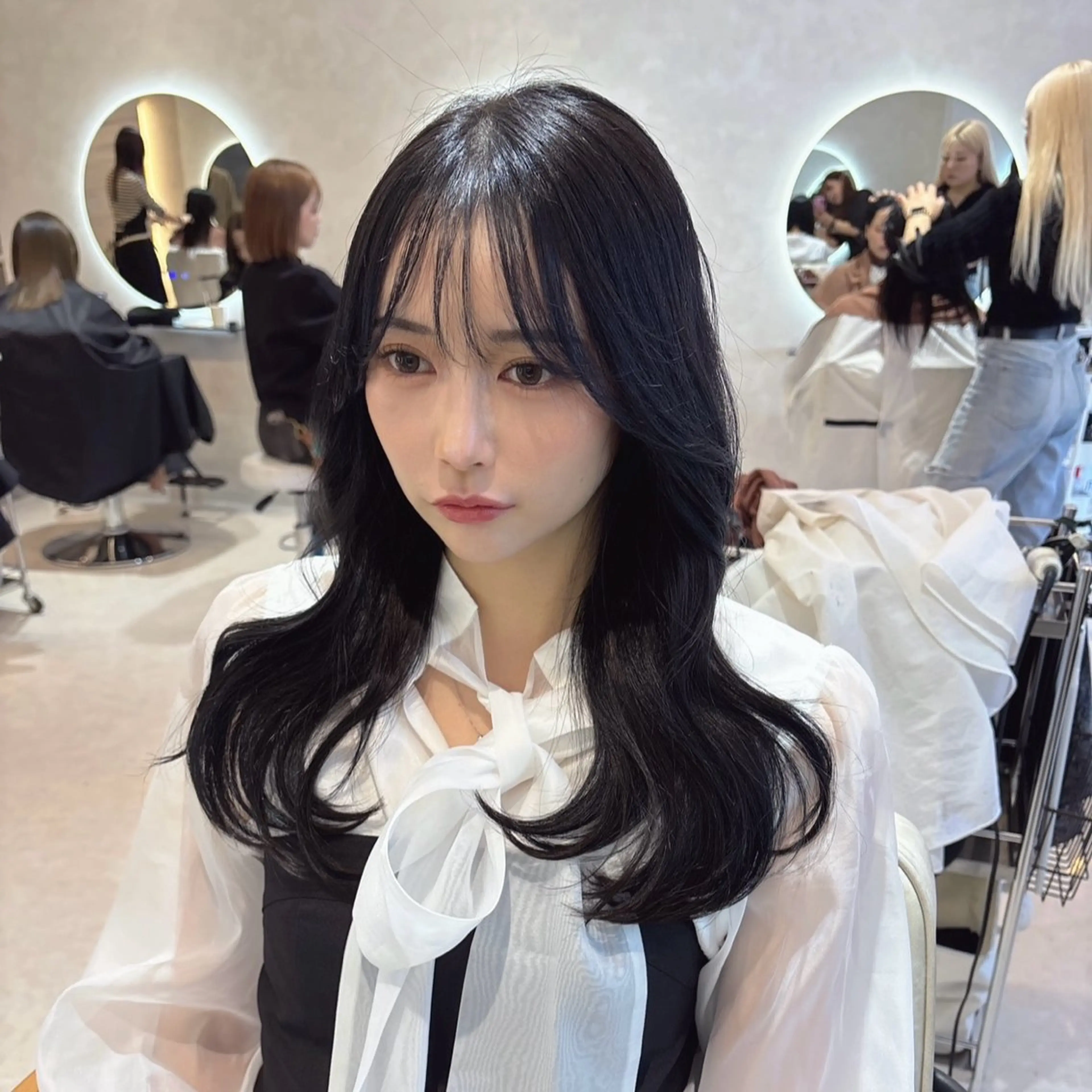 セミロング 韓国風×髪質改善 ゆりのヘアスタイル