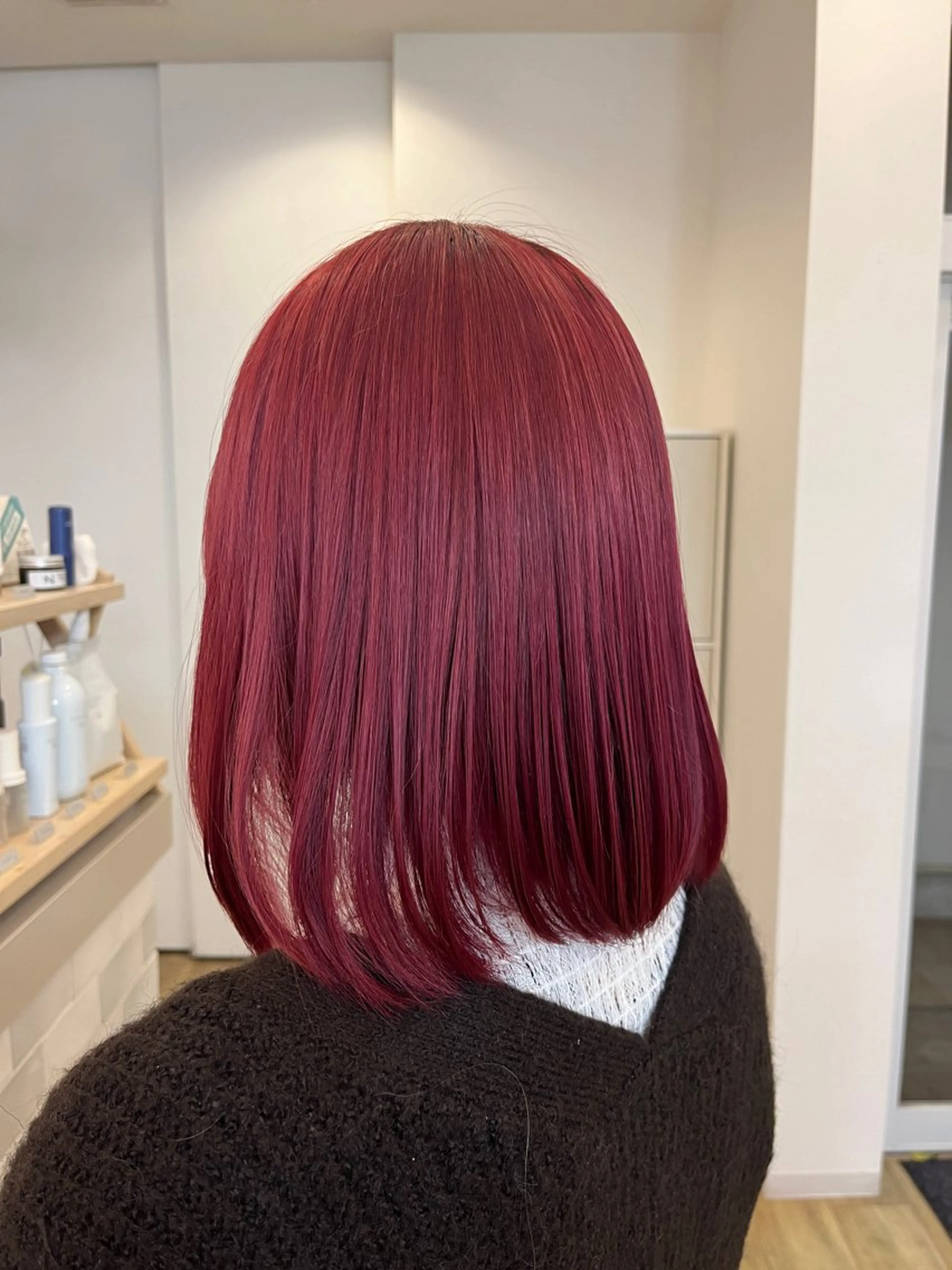 カラー ブリーチ ピンクカラー 高村 りなのヘアスタイル