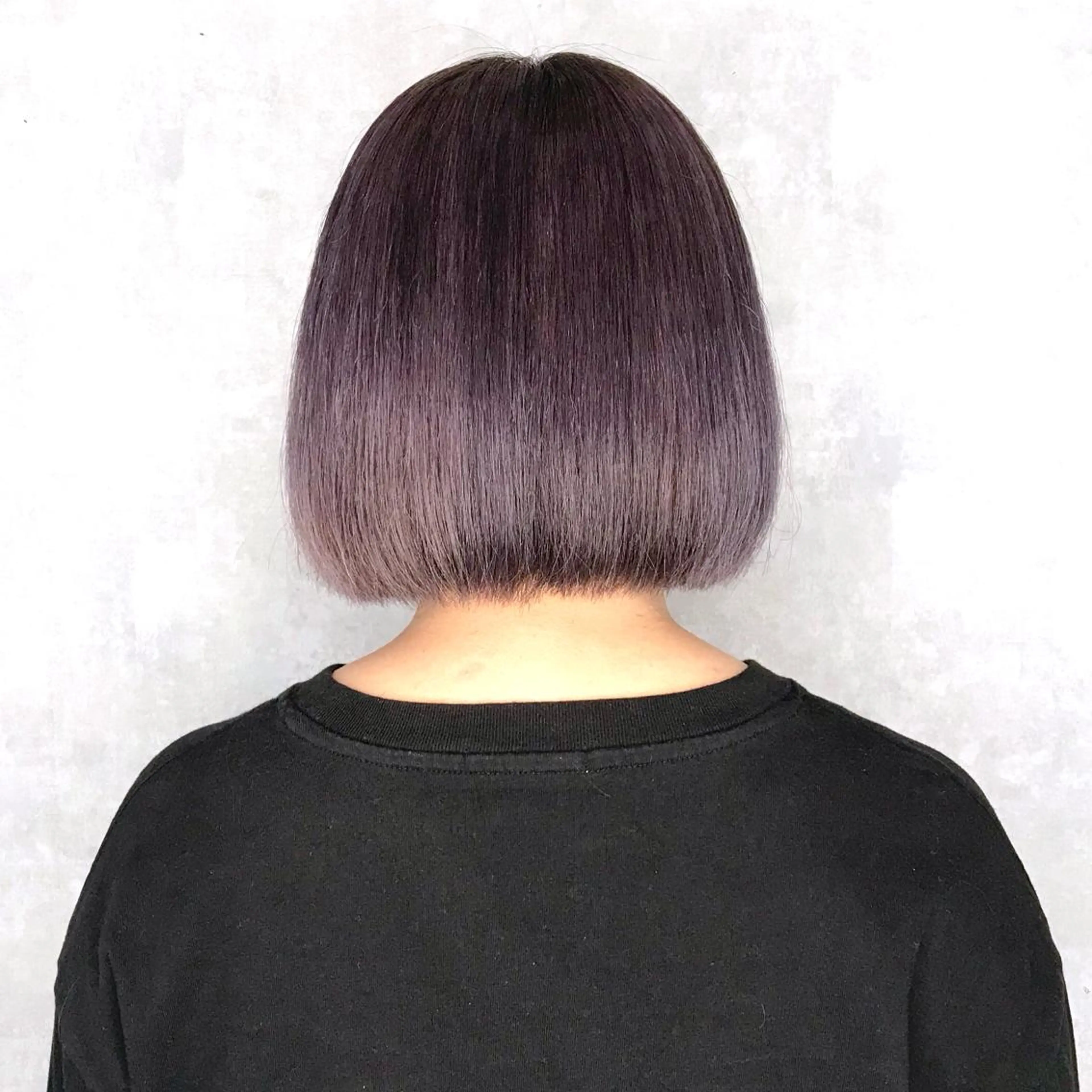 ショート カラー ブリーチ ラベンダーカラー タンバルモリ ムルギョル巻き 韓国風ヘア K-POP好き美容師 🇰🇷Kai.Yのヘアスタイル