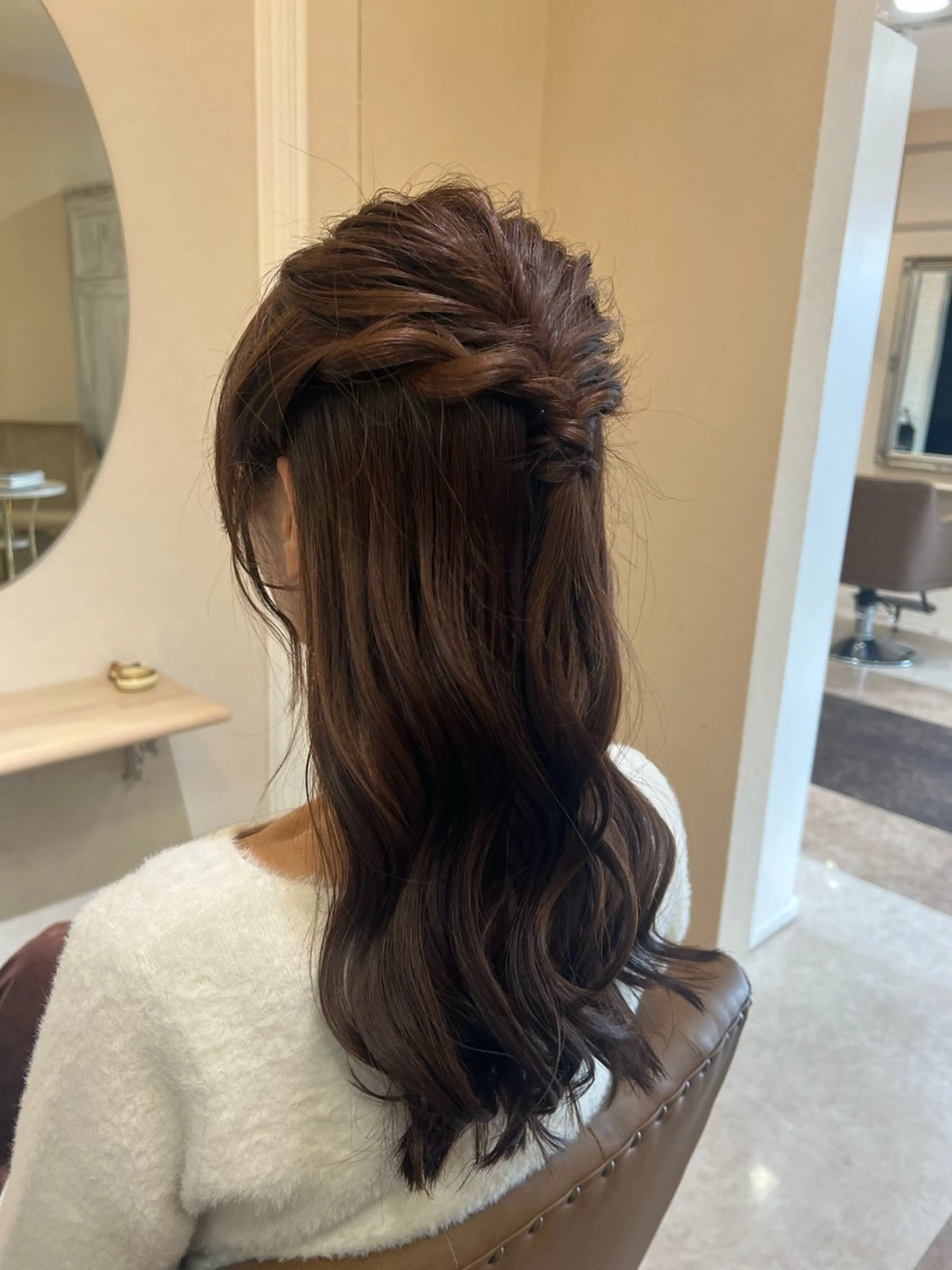 ロング ヘアケアソムリエ MIKUのヘアスタイル