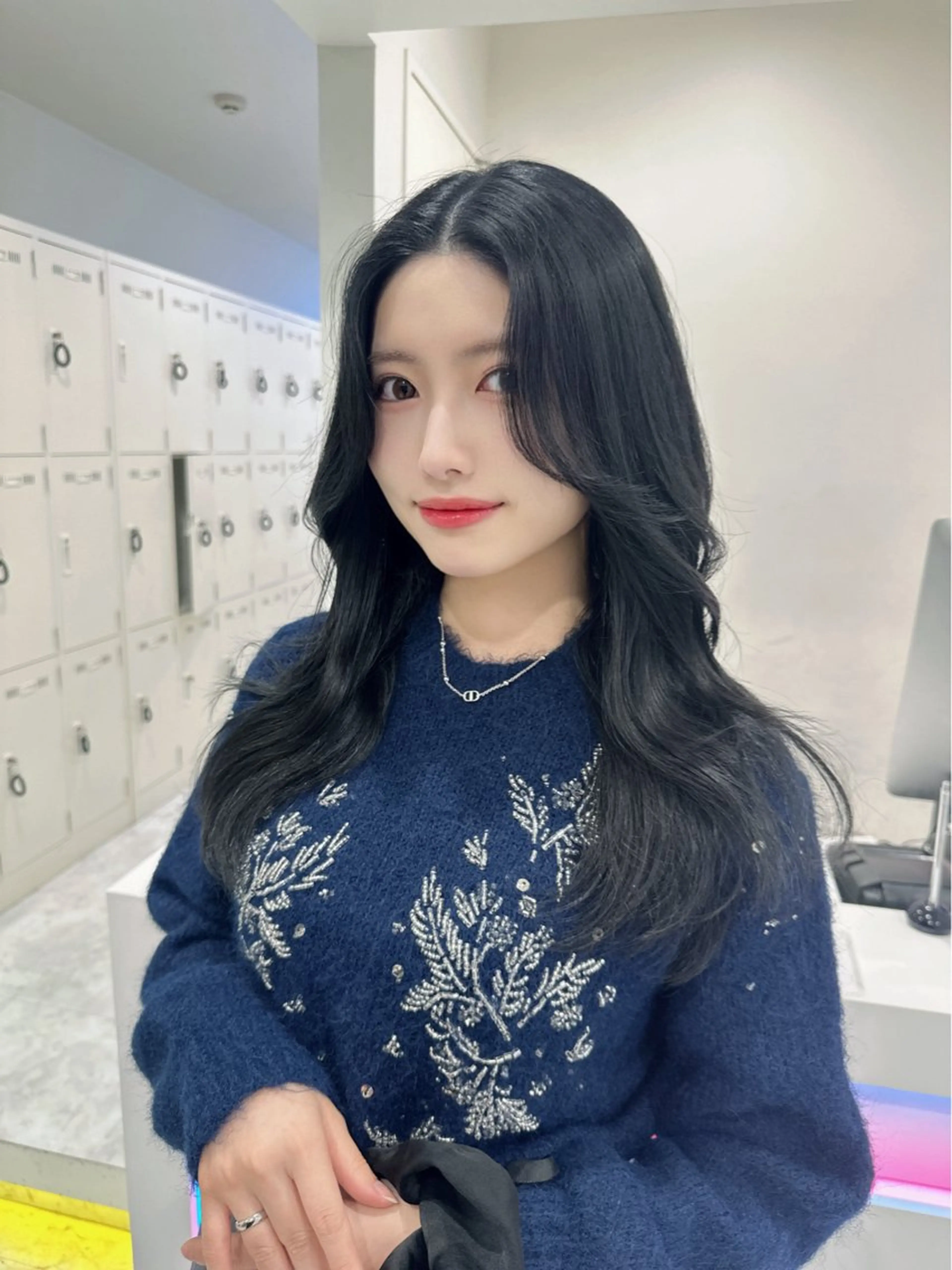 ロング ヘアカラー 🦋韓国風カラー🦋 こうせい原宿のヘアスタイル