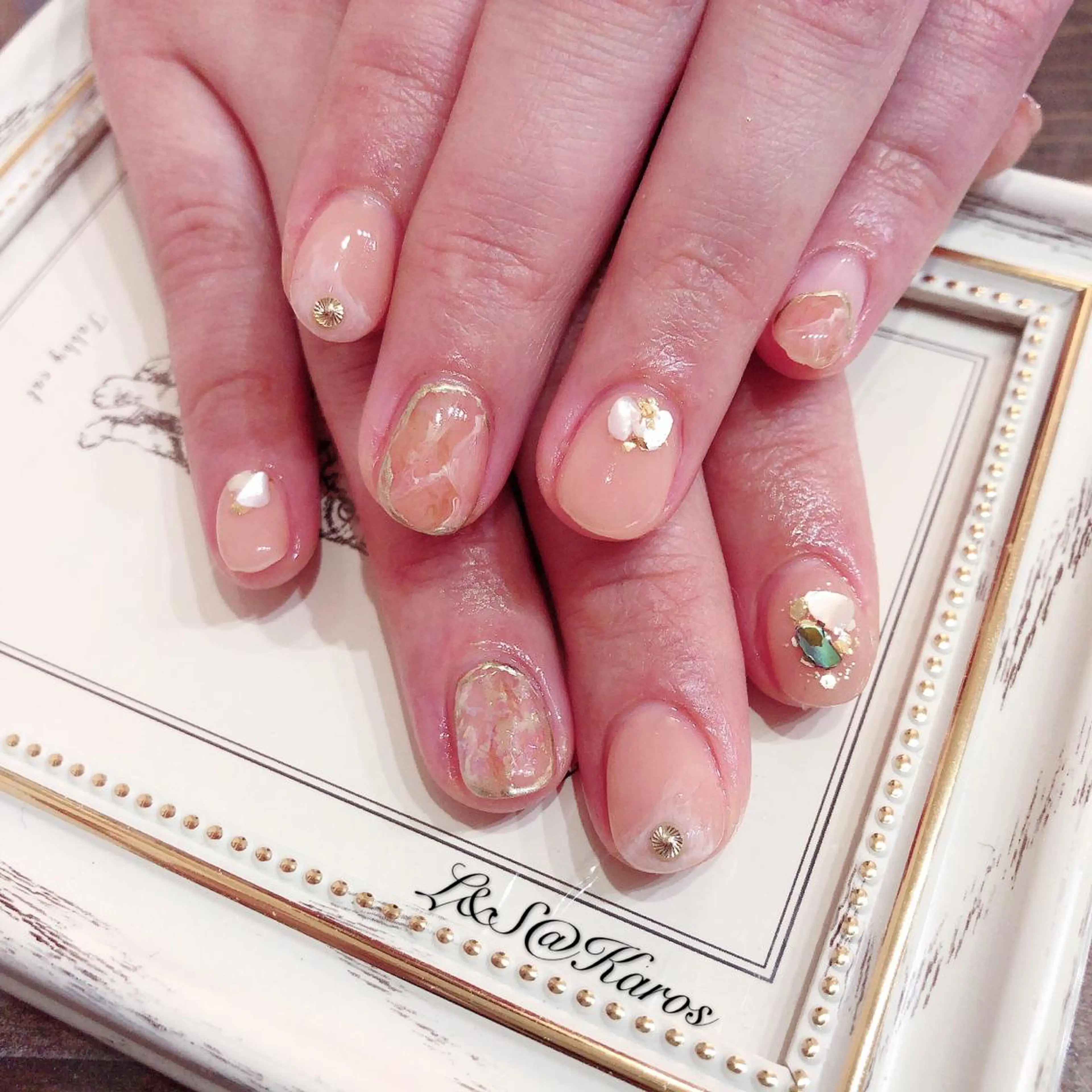 ネイル ハンドネイル L&S@ Karosのネイルデザイン