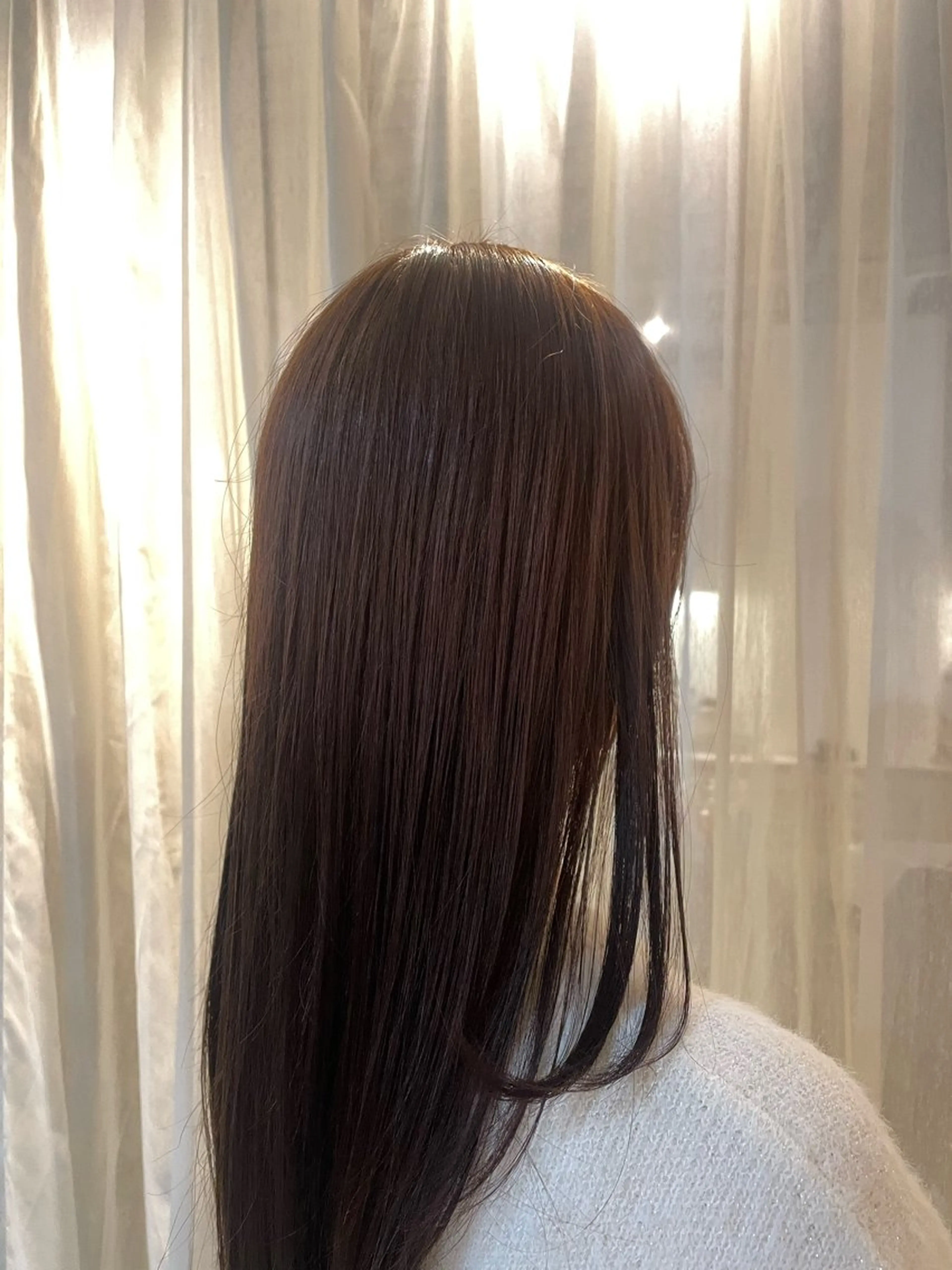 ロング 藤原 百花のヘアスタイル