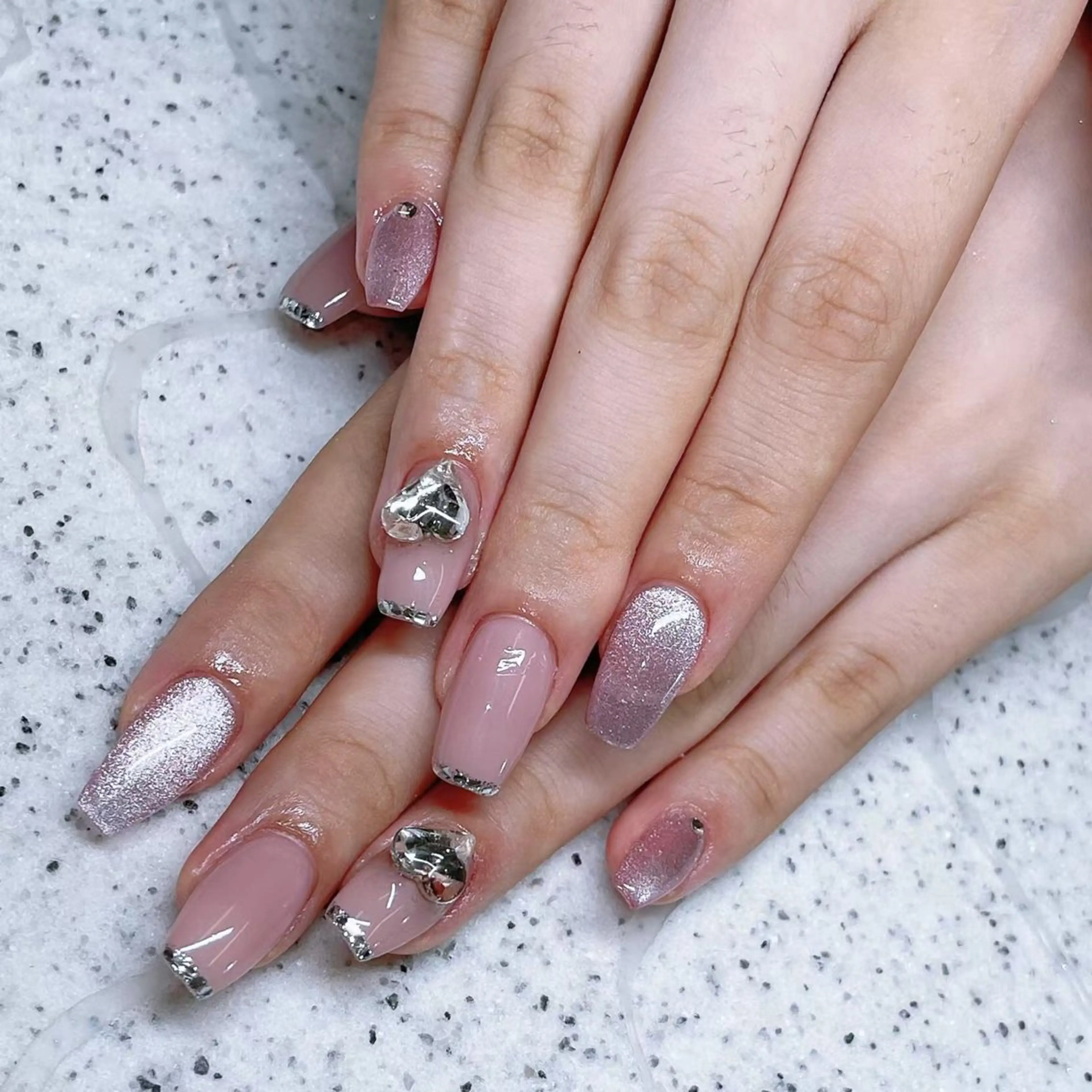 ネイル ハンドネイル Queens ゲンのネイルデザイン