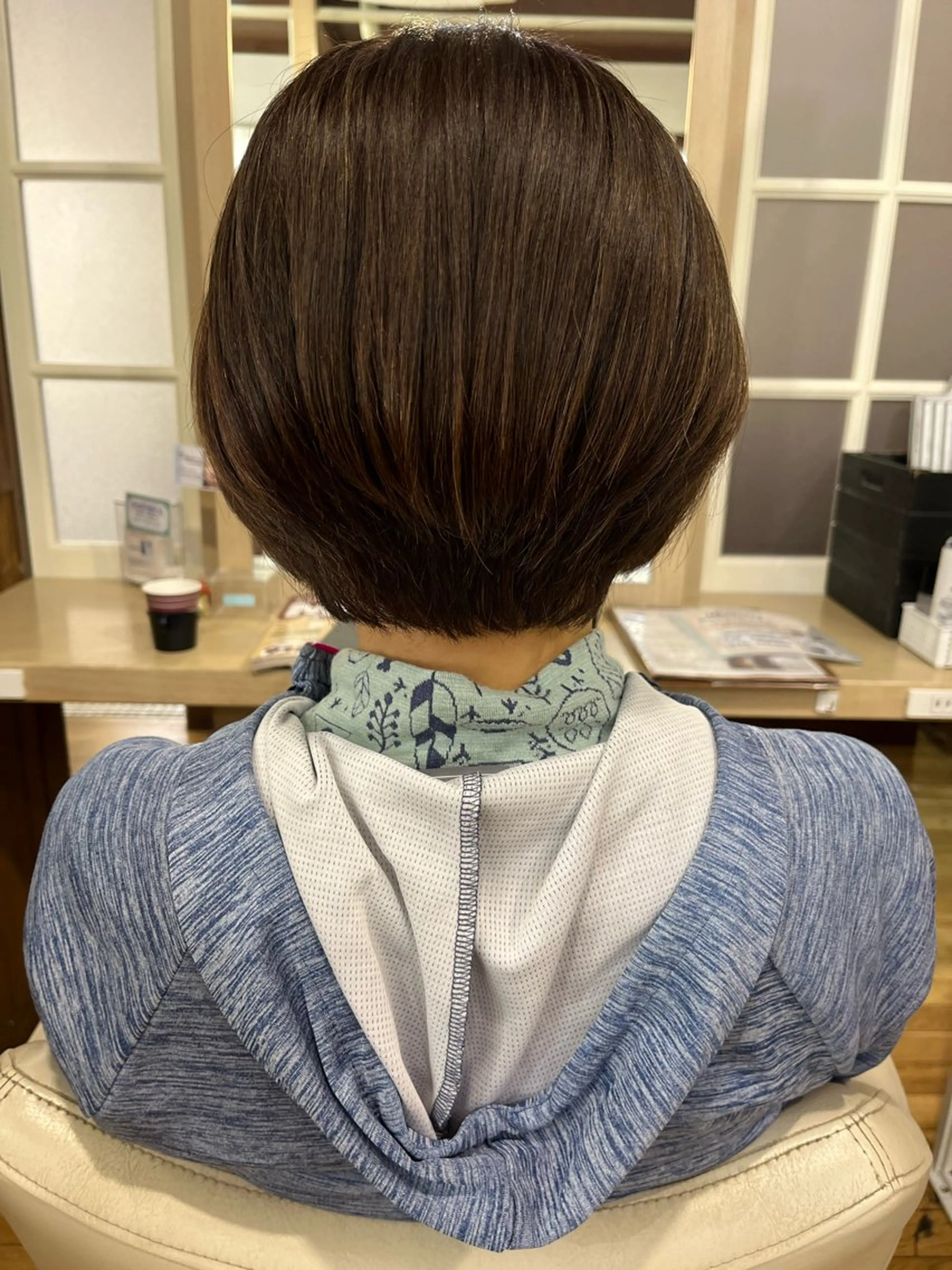 ショート カラー カット ヘアカラー トリートメント 鈴木 結のヘアスタイル