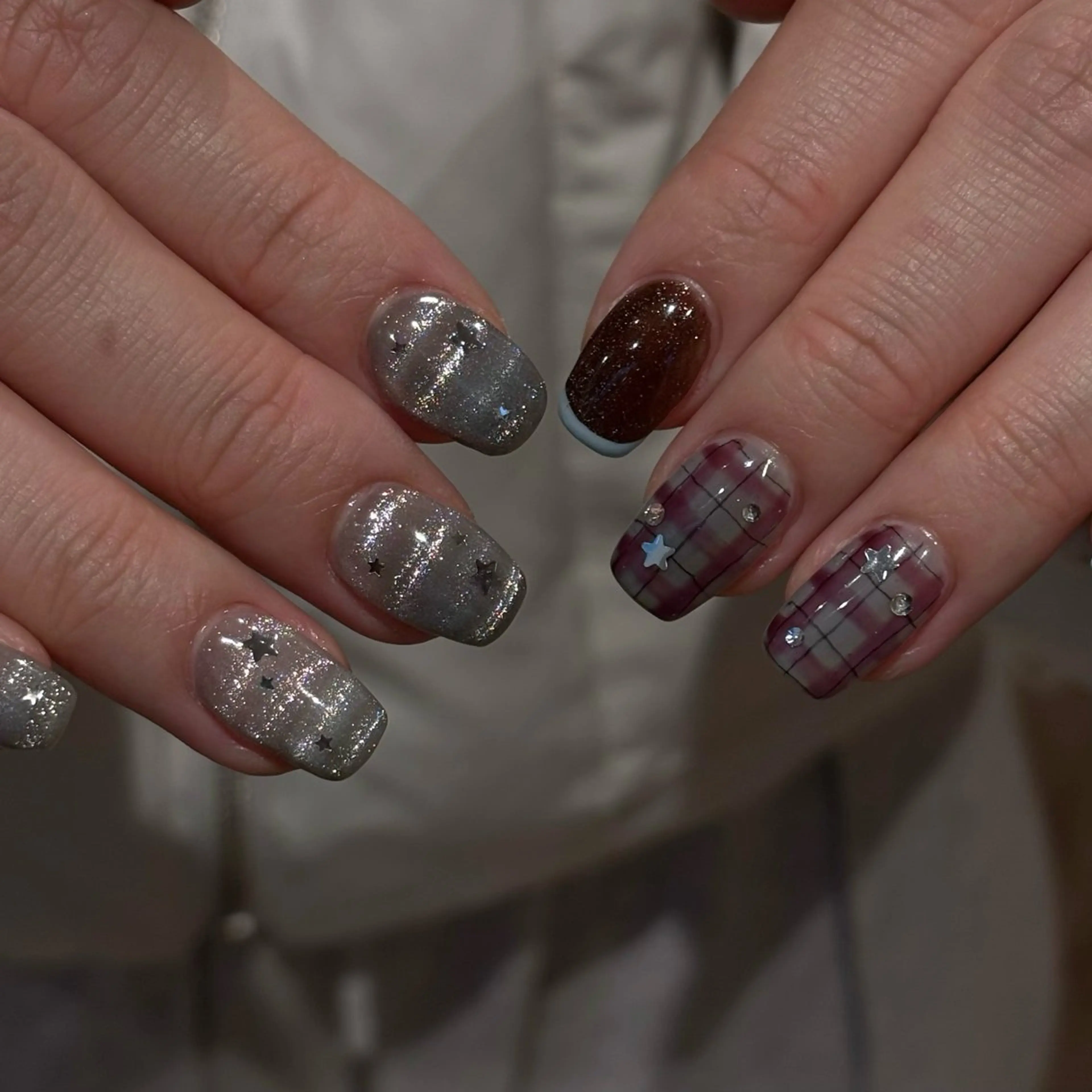 ネイル アートネイル ブラウン キラキラネイル マグネットネイル ハンドネイル Bianca名駅店 安田のネイルデザイン
