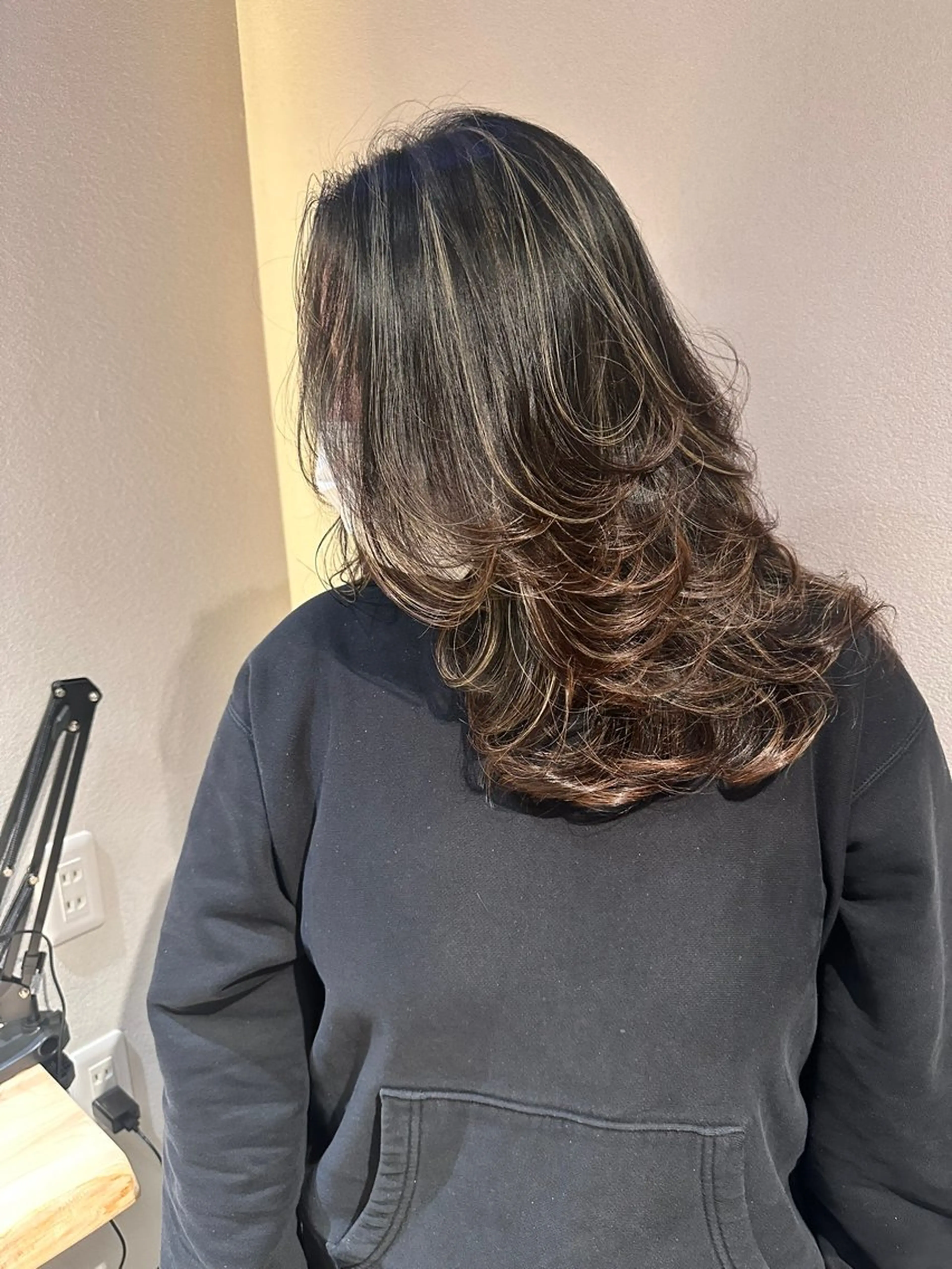 ロング カット ヘアカラー 服部 聖也のヘアスタイル