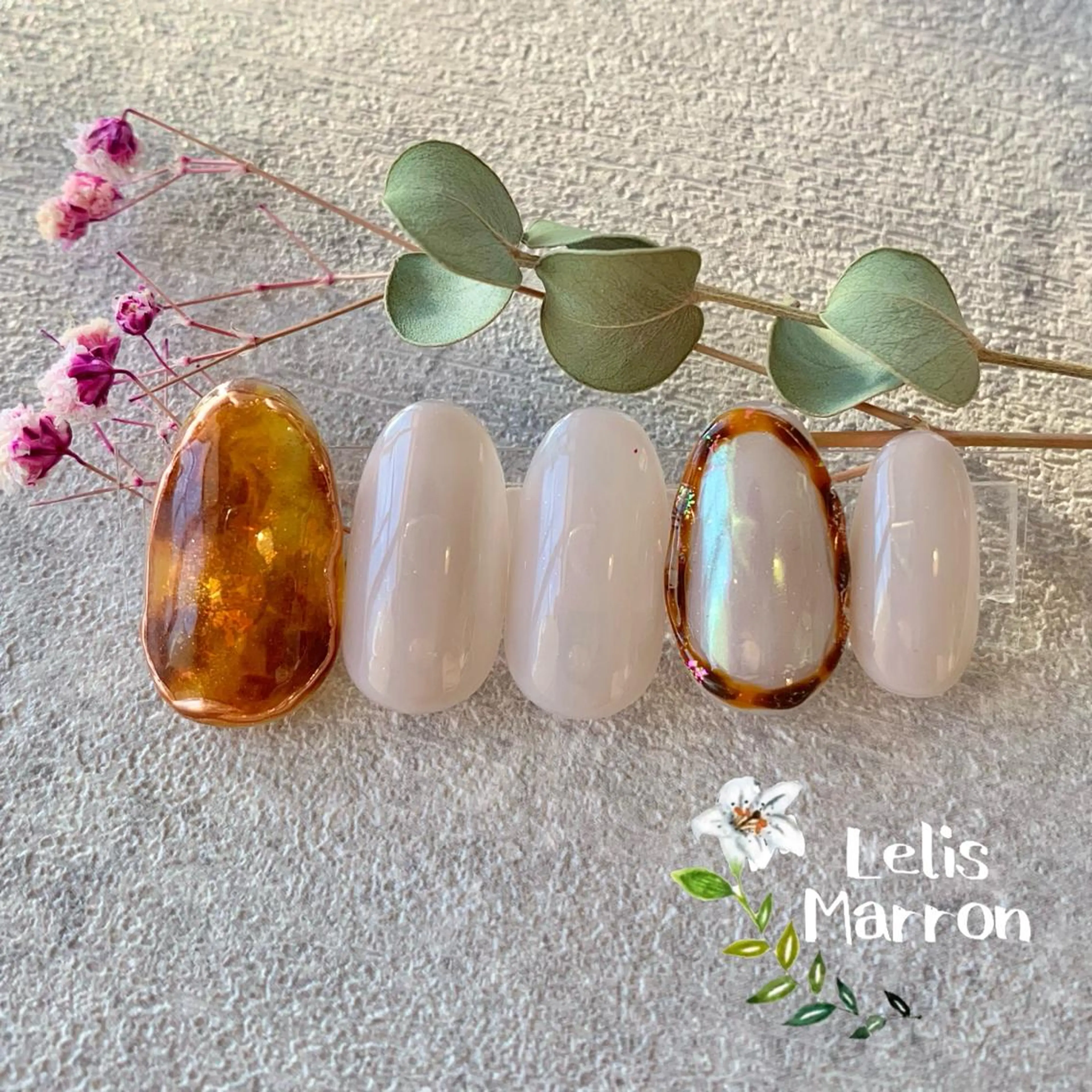 ネイル アートネイル べっ甲ネイル ミラーネイル ニュアンスネイル 岸 侑李のネイルデザイン