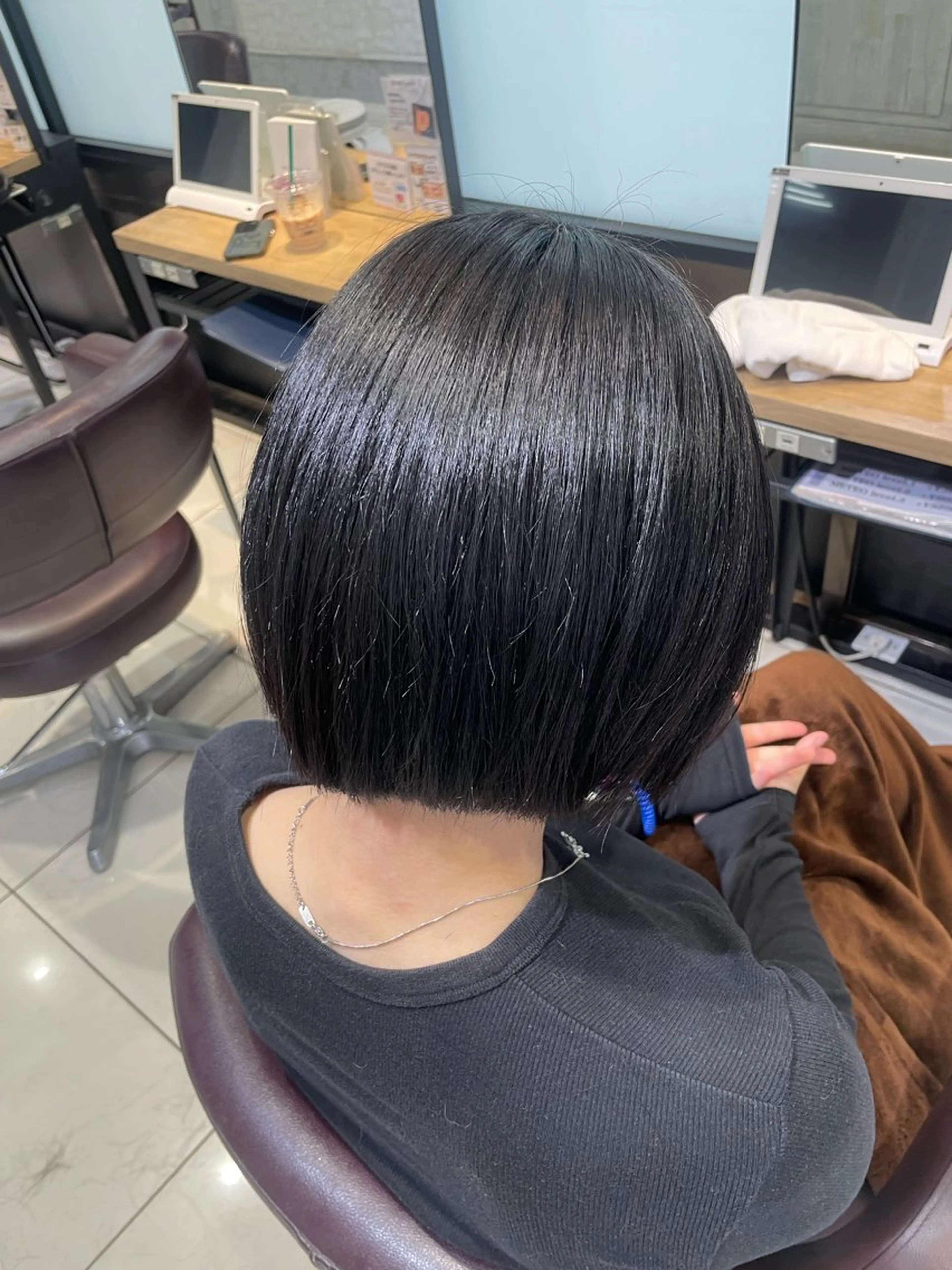 ショート 赤み消し艶カラー✨️ DAIGOのヘアスタイル