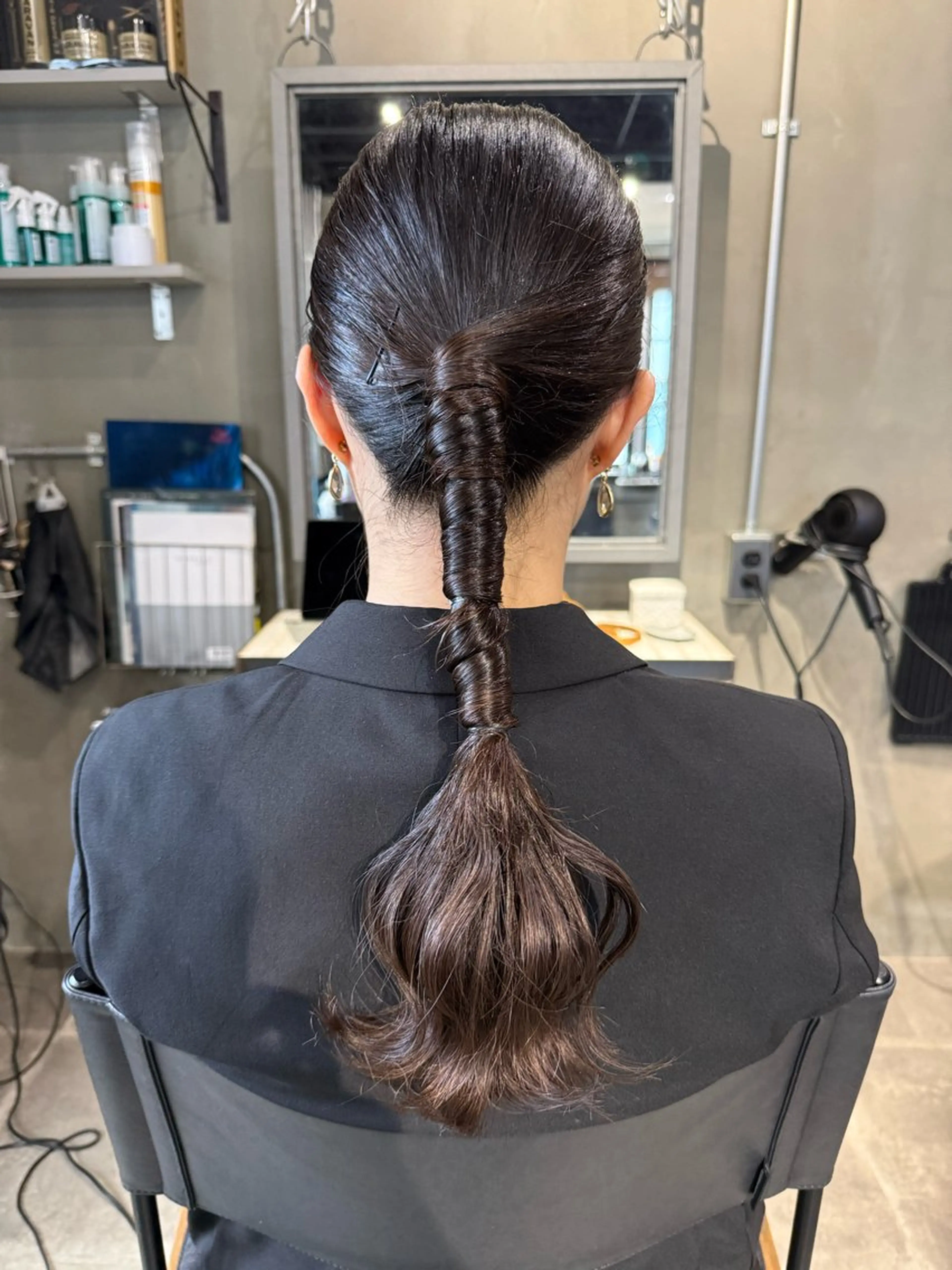 ロング ヘアアレンジ ヘアセット 佐伯 桃のヘアスタイル