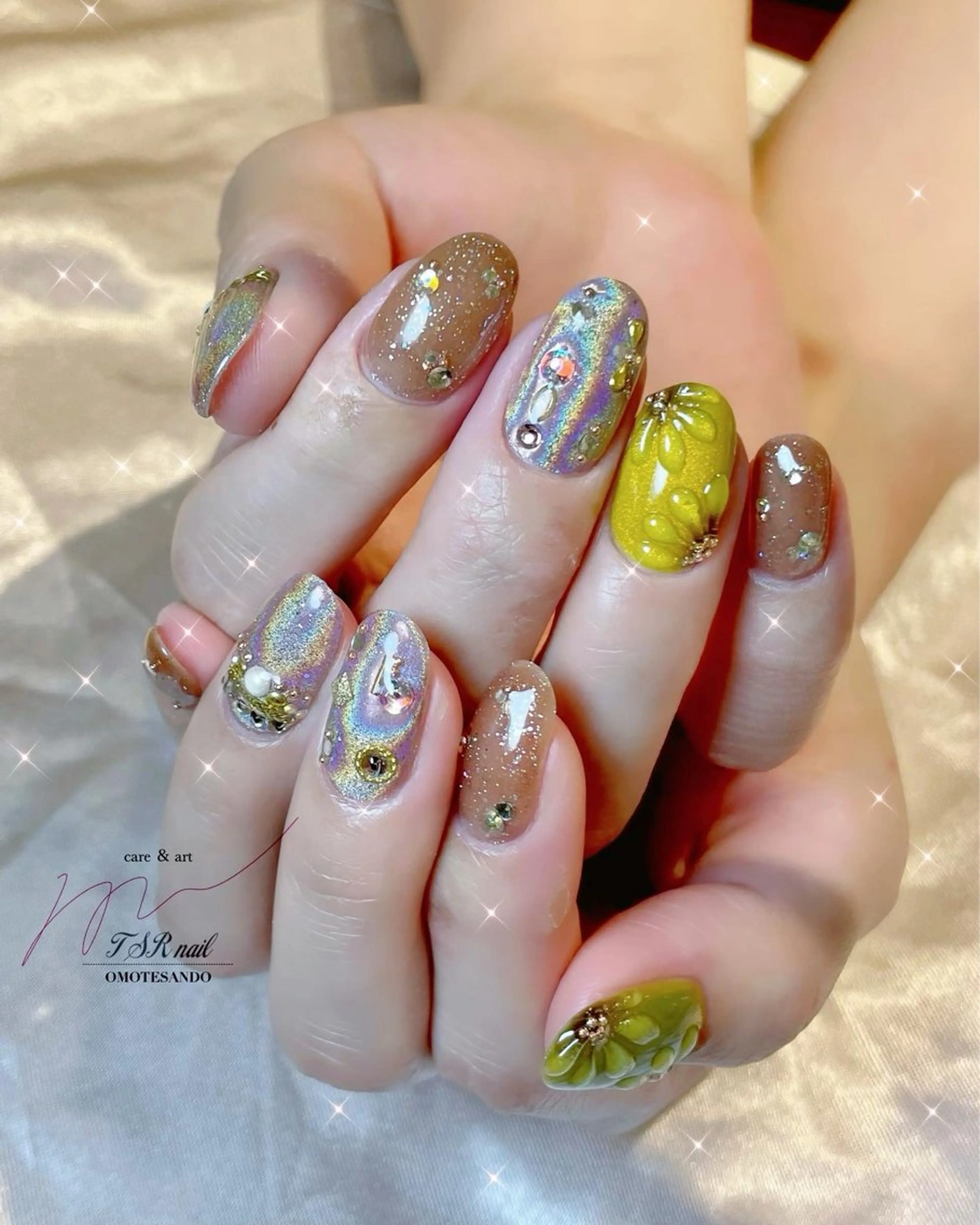 ネイル フラワーネイル ぷっくりネイル ハンドネイル ハンドケア 爪咲 りり花のネイルデザイン