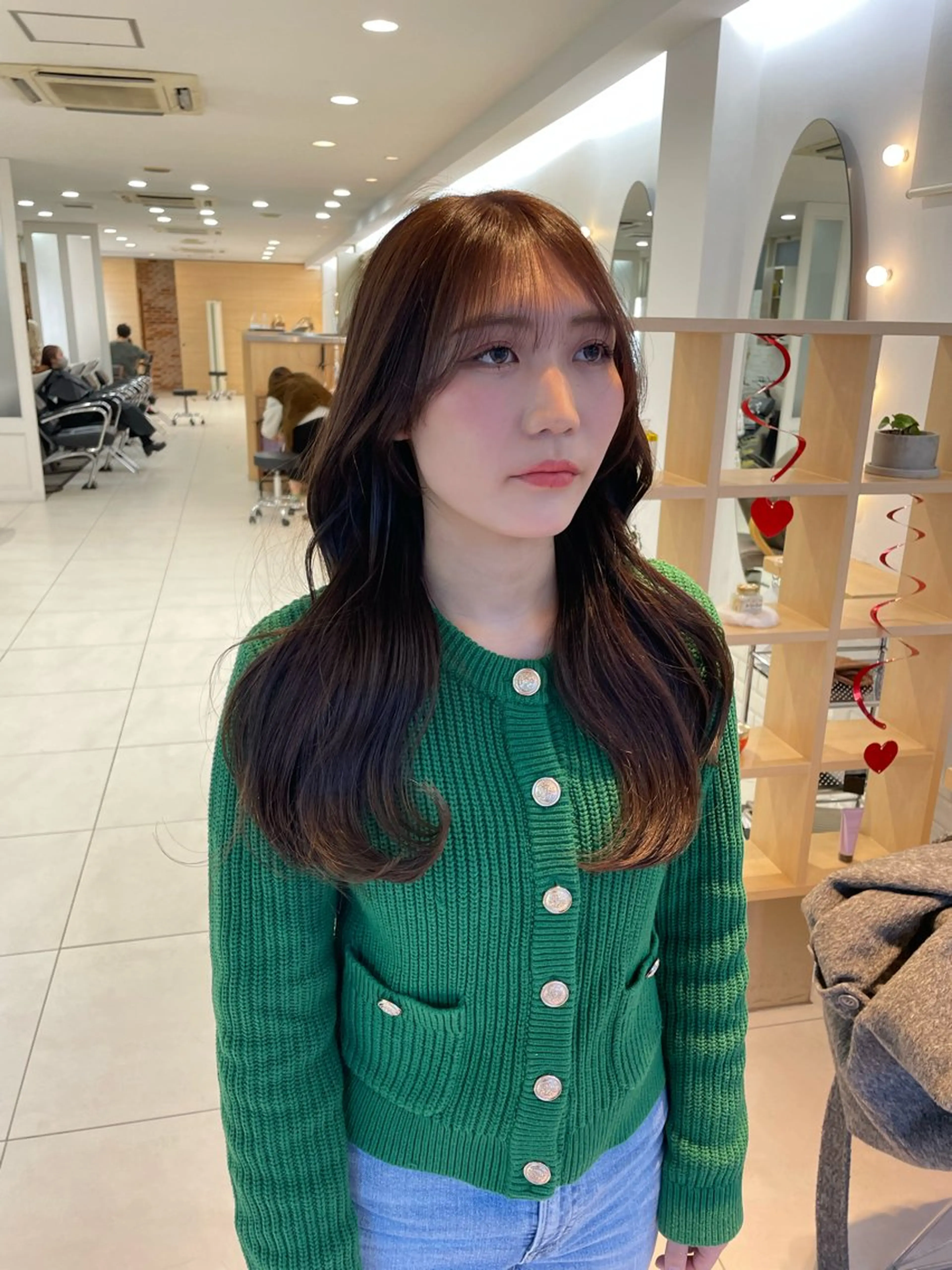 ロング 顔まわりレイヤー 姫カット 韓国風ヘア レイヤーカット ロング 🧸SAKI🎀 韓国レイヤーのヘアスタイル