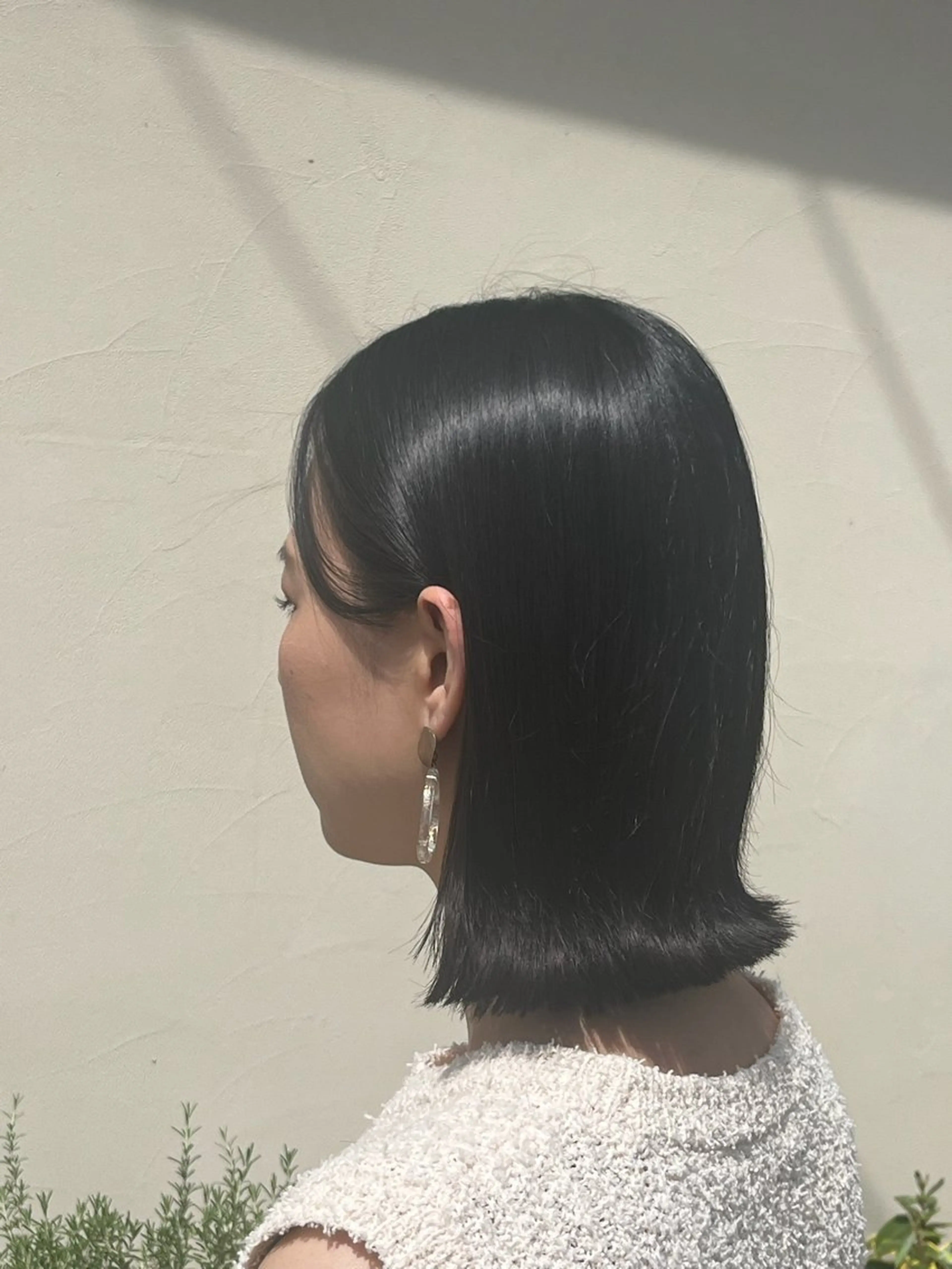 ショート 切りっぱなしボブ ボブ 外ハネヘア カット トリートメント 金岡 碧のヘアスタイル