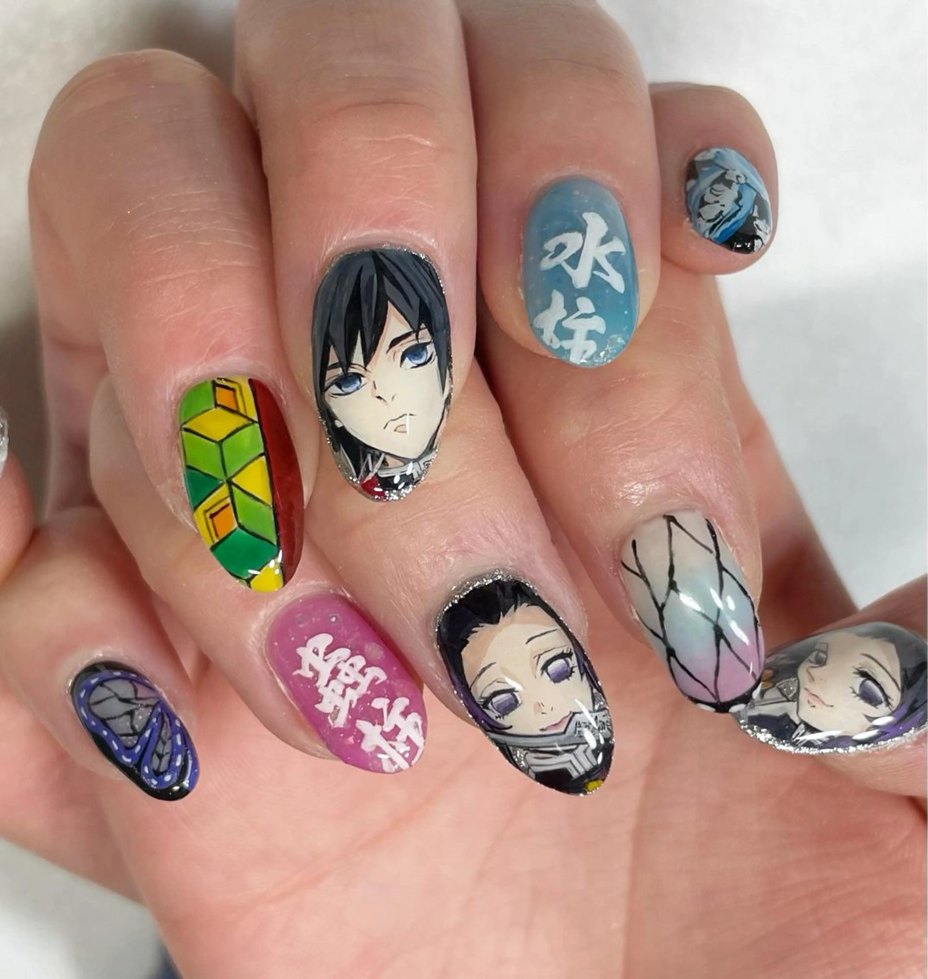 ネイル 東 千夏のネイルデザイン