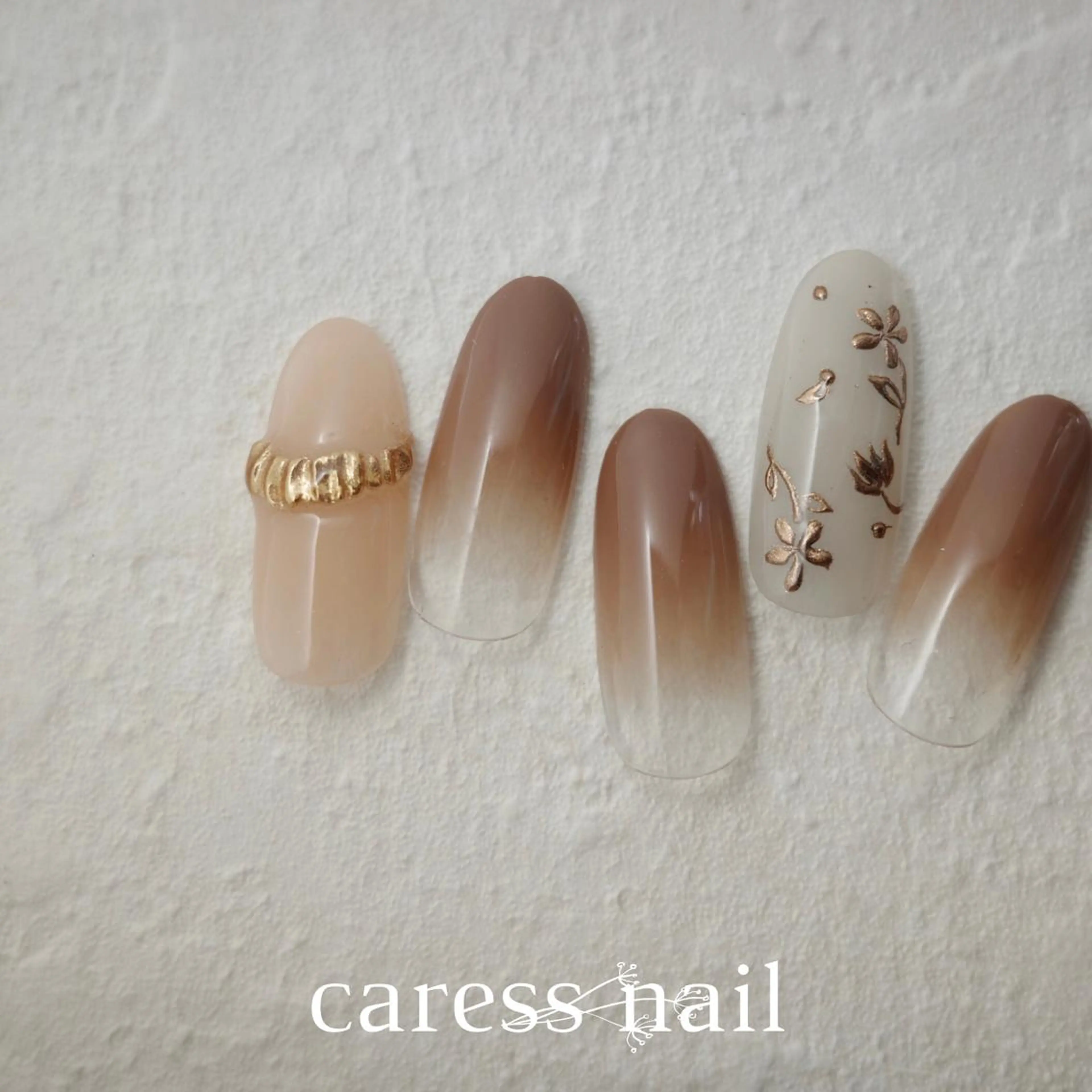 ネイル caress  nail カレスネイル　代々木上原所属・カレスネイル さいのネイルデザイン
