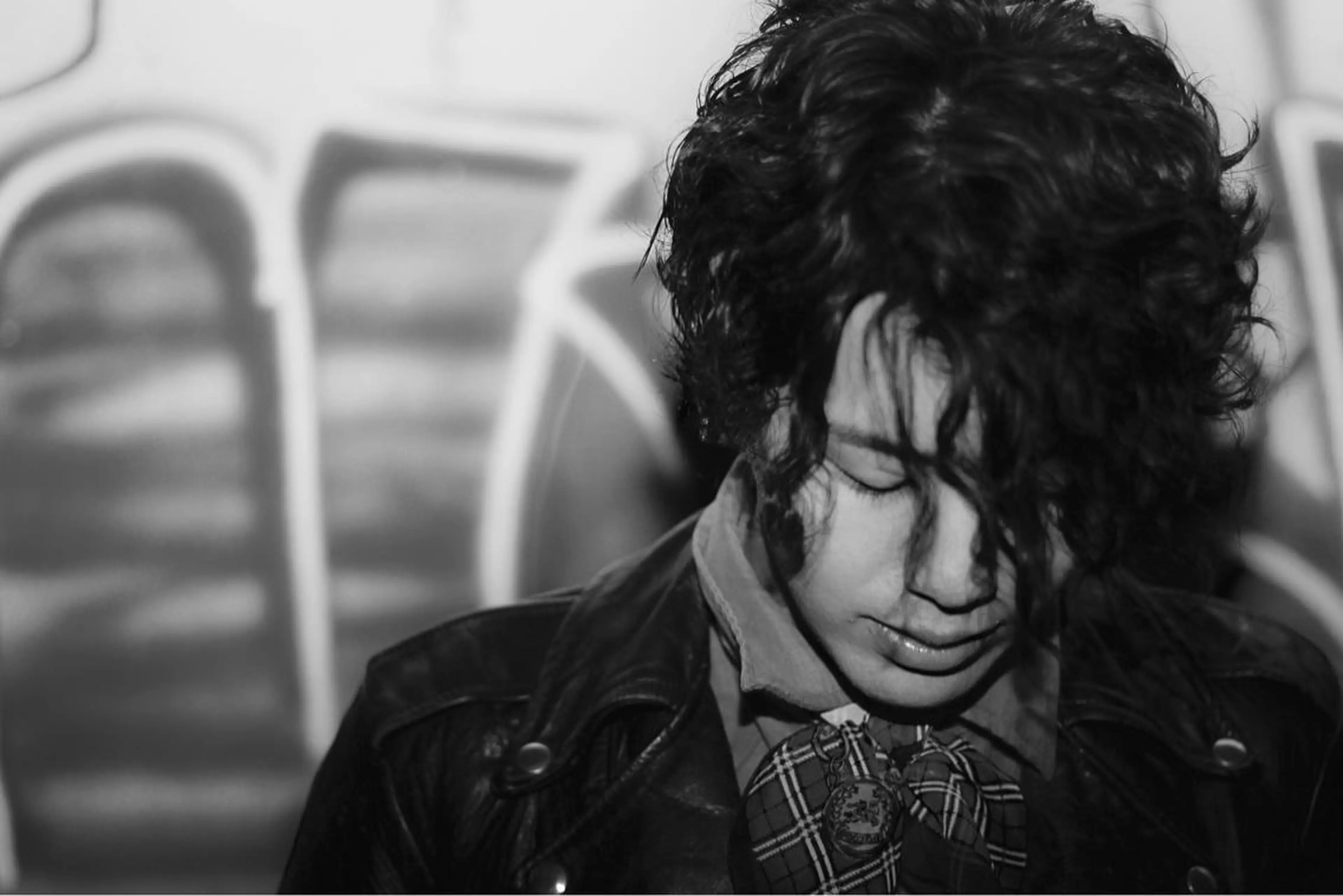 ショート ミディアム パーマ メンズ 川間 将彦のヘアスタイル