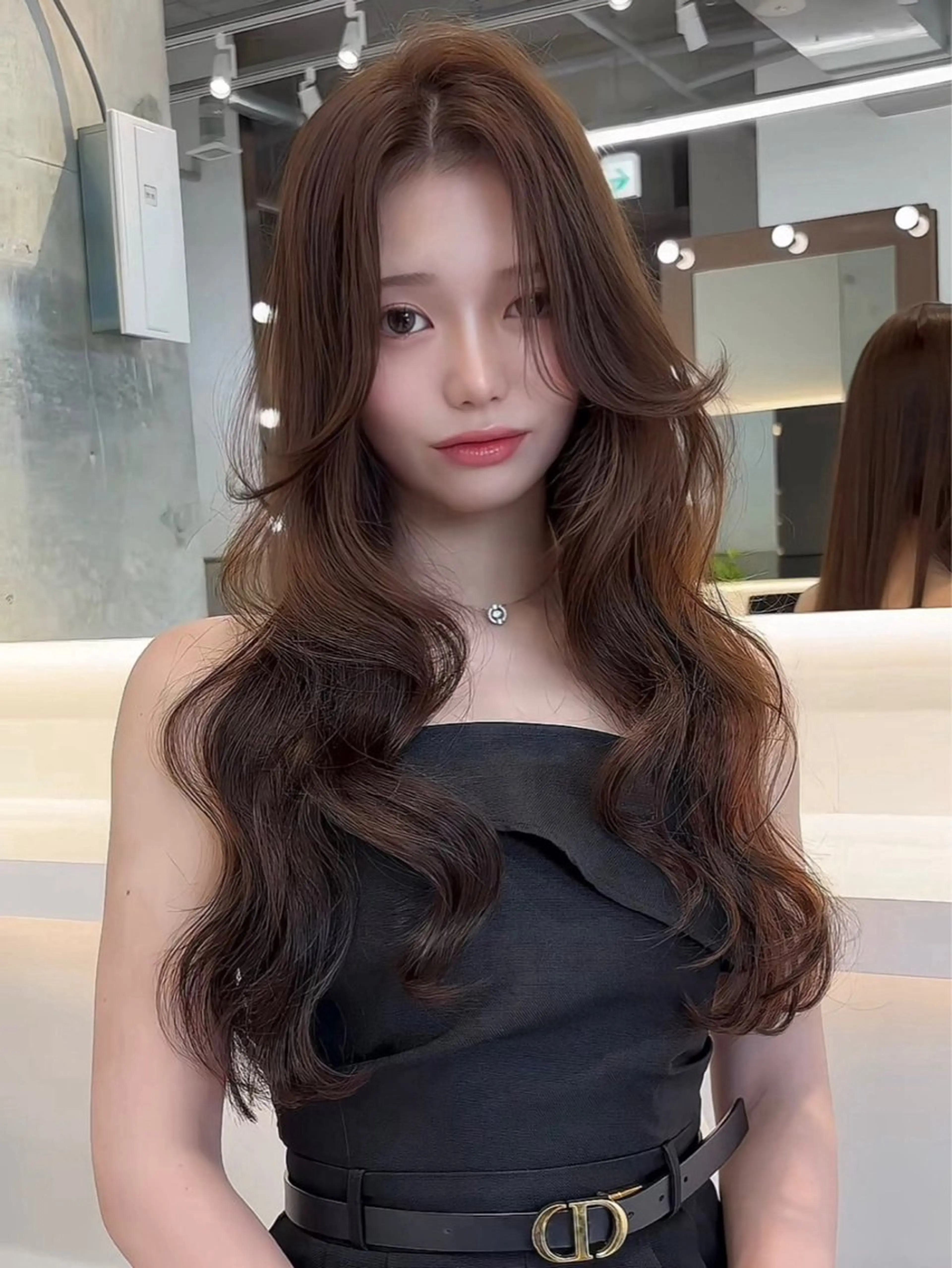 セミロング カラー ベージュカラー レイヤーカット 縮毛矯正 【博多髪質改善】 吉村　清志のヘアスタイル