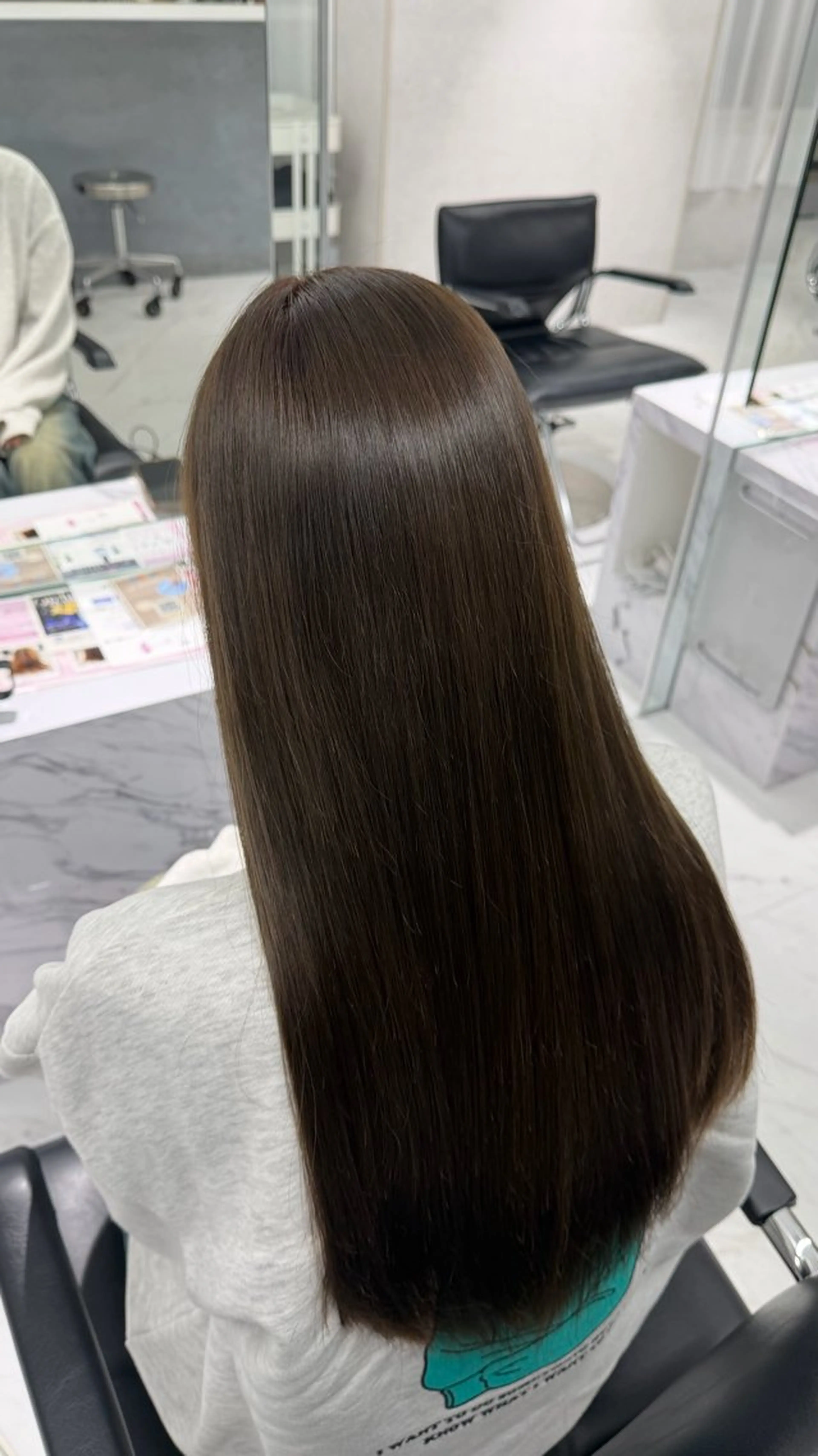 ロング カラー ヘアカラー sweep天神 kanokaのヘアスタイル