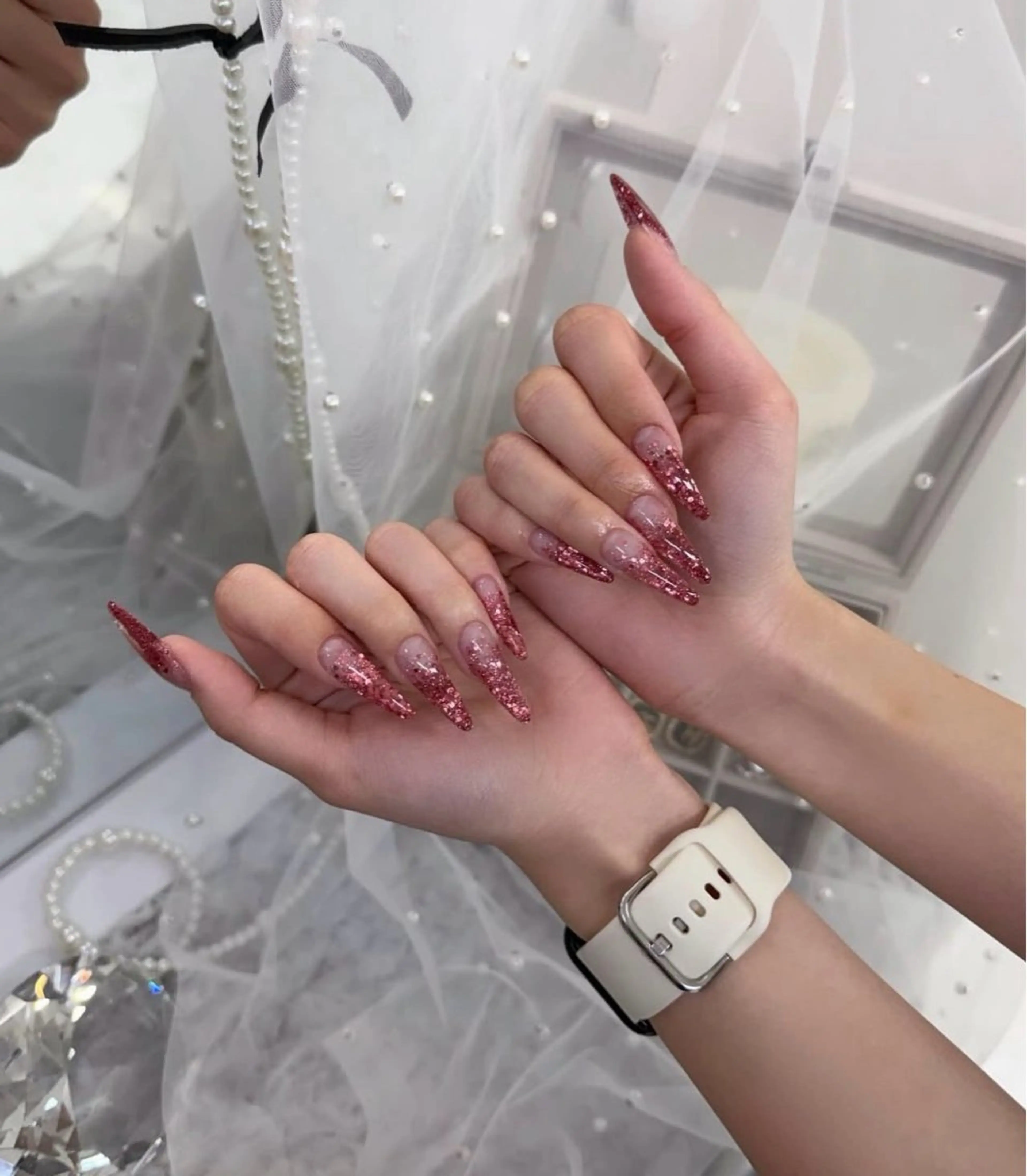 ネイル フットネイル ジェルネイル キラキラネイル 韓国ネイル マグネットネイル ハンドネイル TIDY .のネイルデザイン