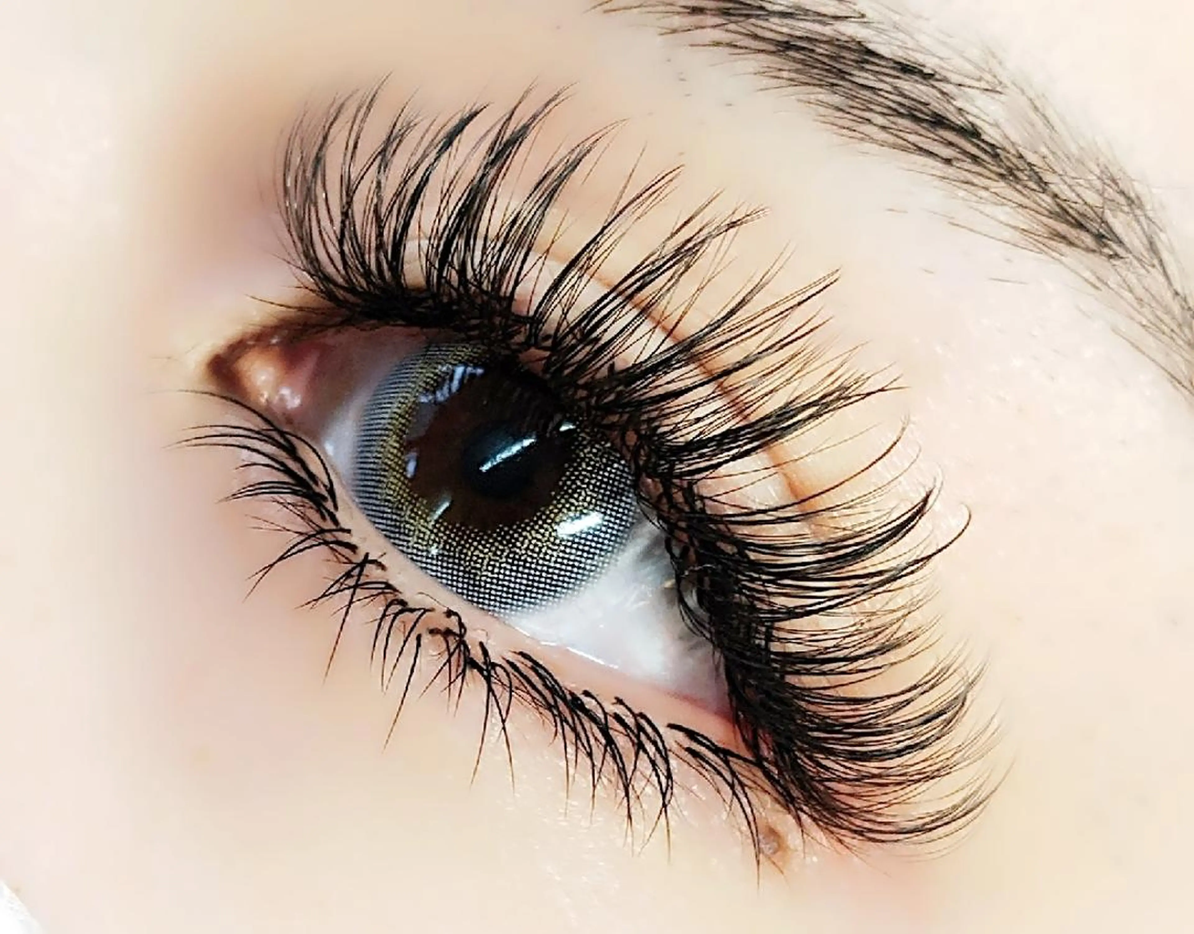 マツエク・マツパ ボリュームラッシュ マツエク アイデザイナー Key（ケイ）の眉毛・アイブロウイメージ