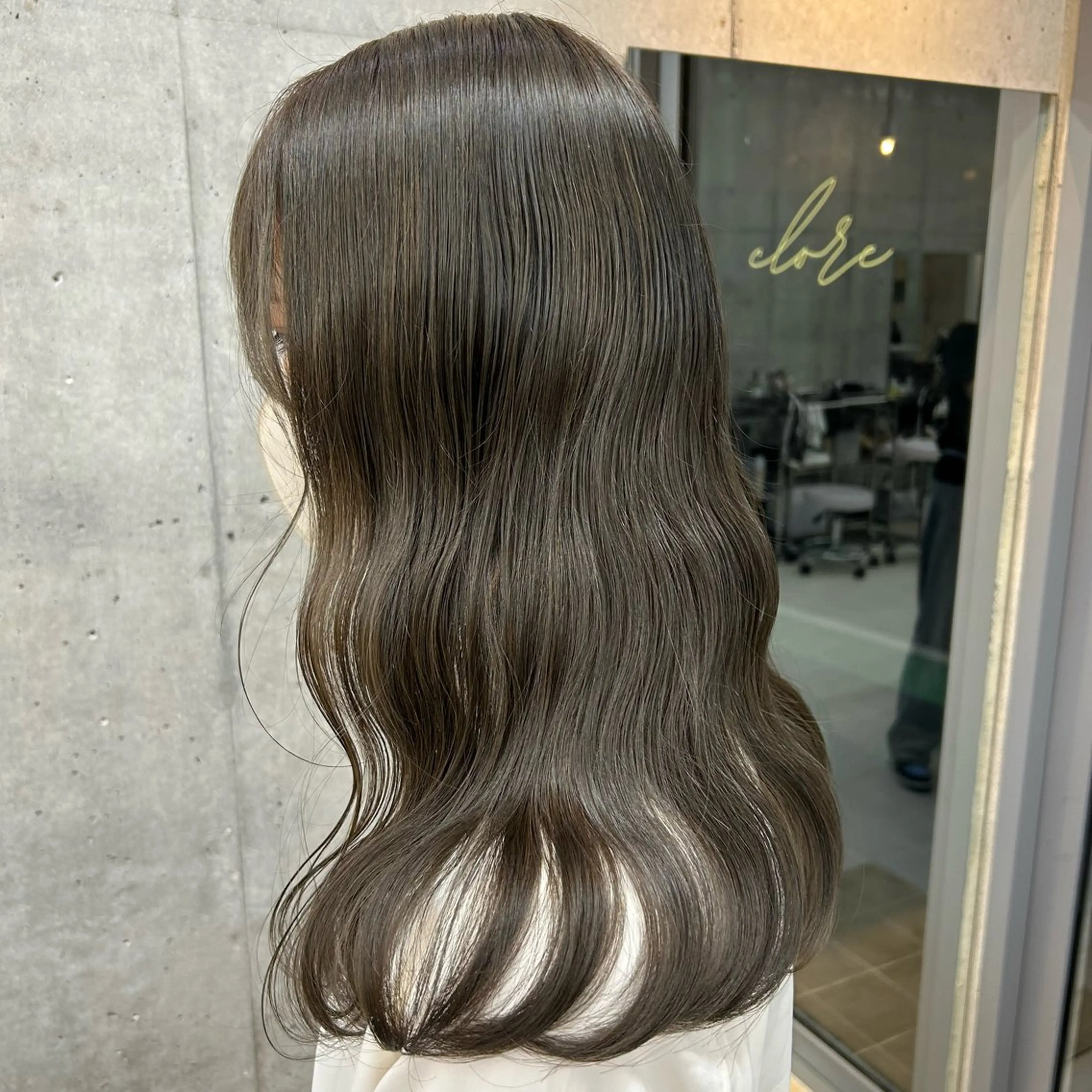 セミロング ヘアカラー トリートメント LOE Yuuka/42🩵のヘアスタイル