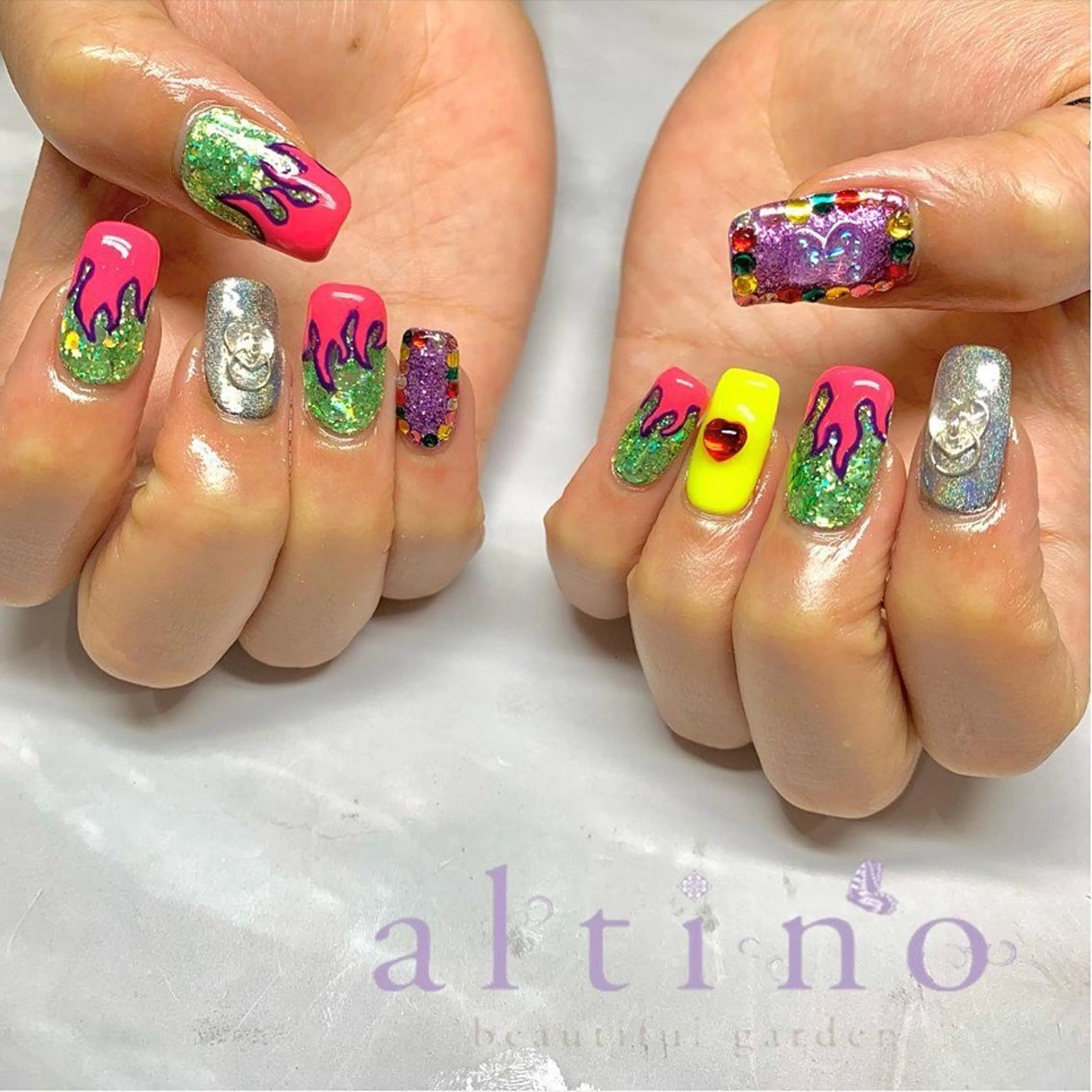 ネイル nail atelier new moon所属・デザイン可愛いサロン new moonのネイルデザイン