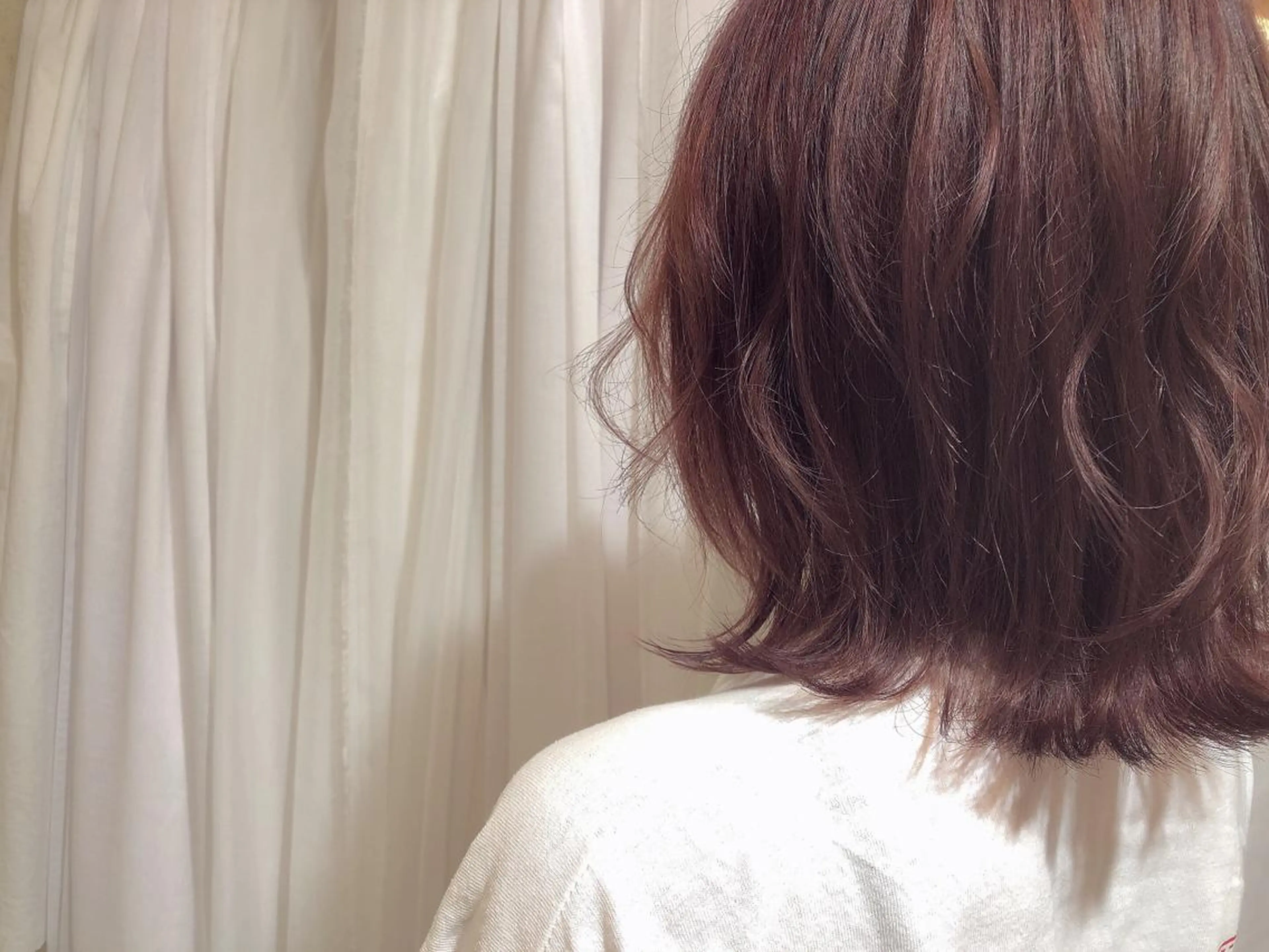 ミディアム カラー ピンクカラー パ ルのヘアスタイル